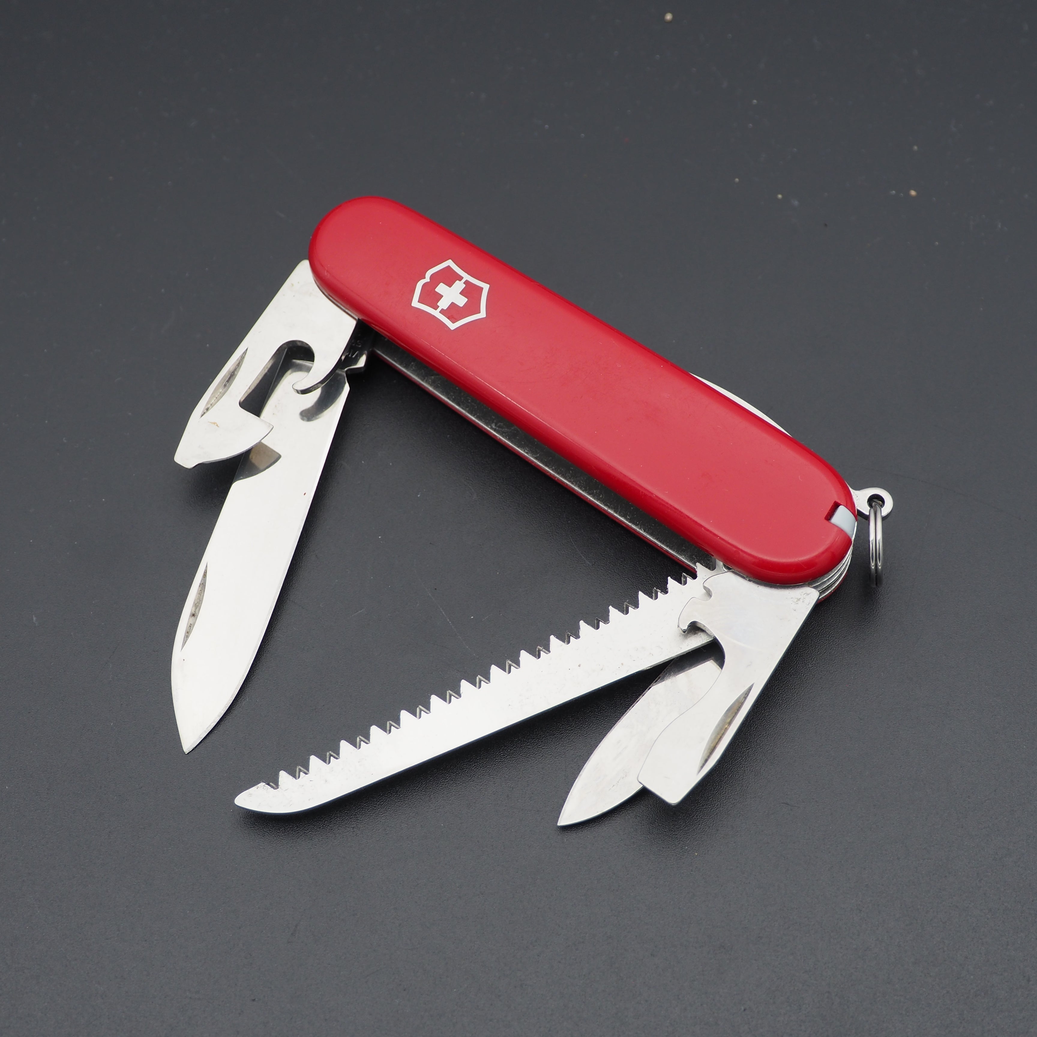 Victorinox Swiss Army Knife – Premium Multi-Tool | The Sharp