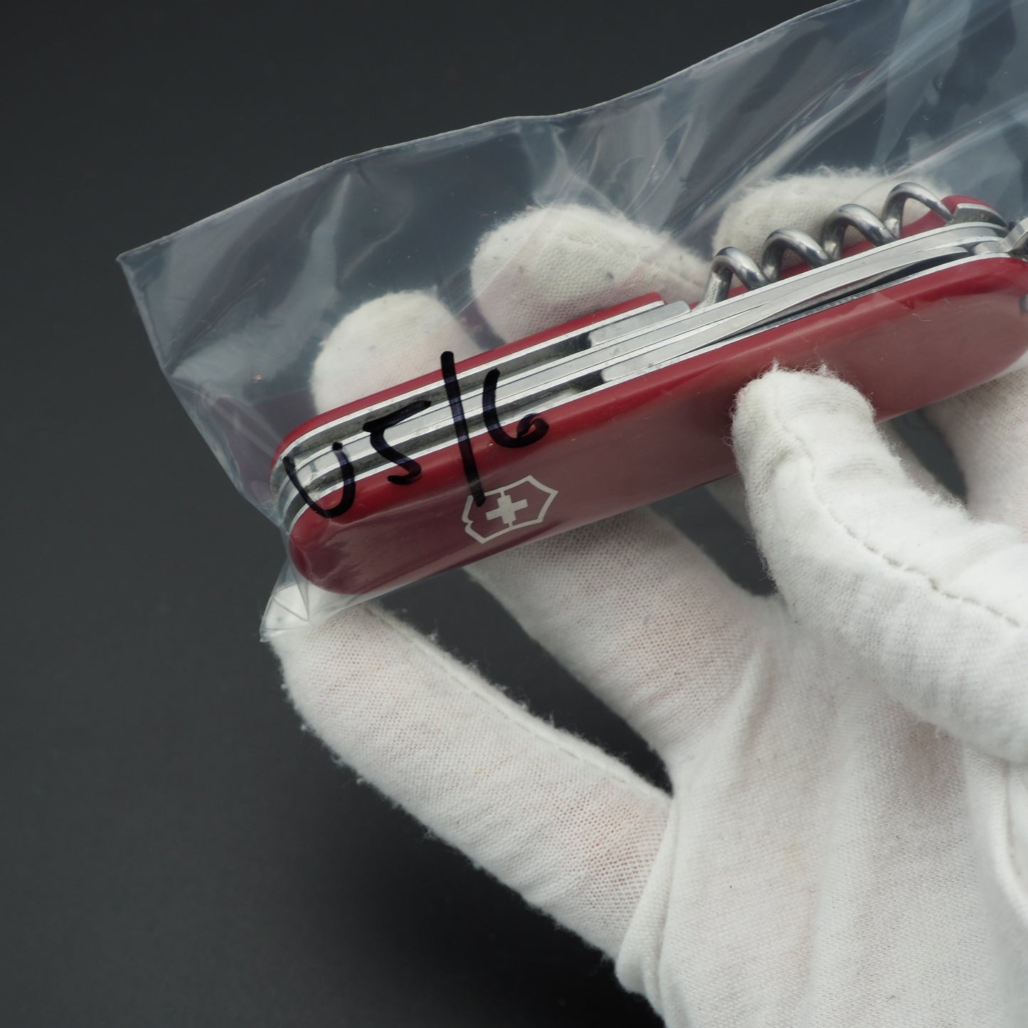 Victorinox Camper 1.3613 (USED)