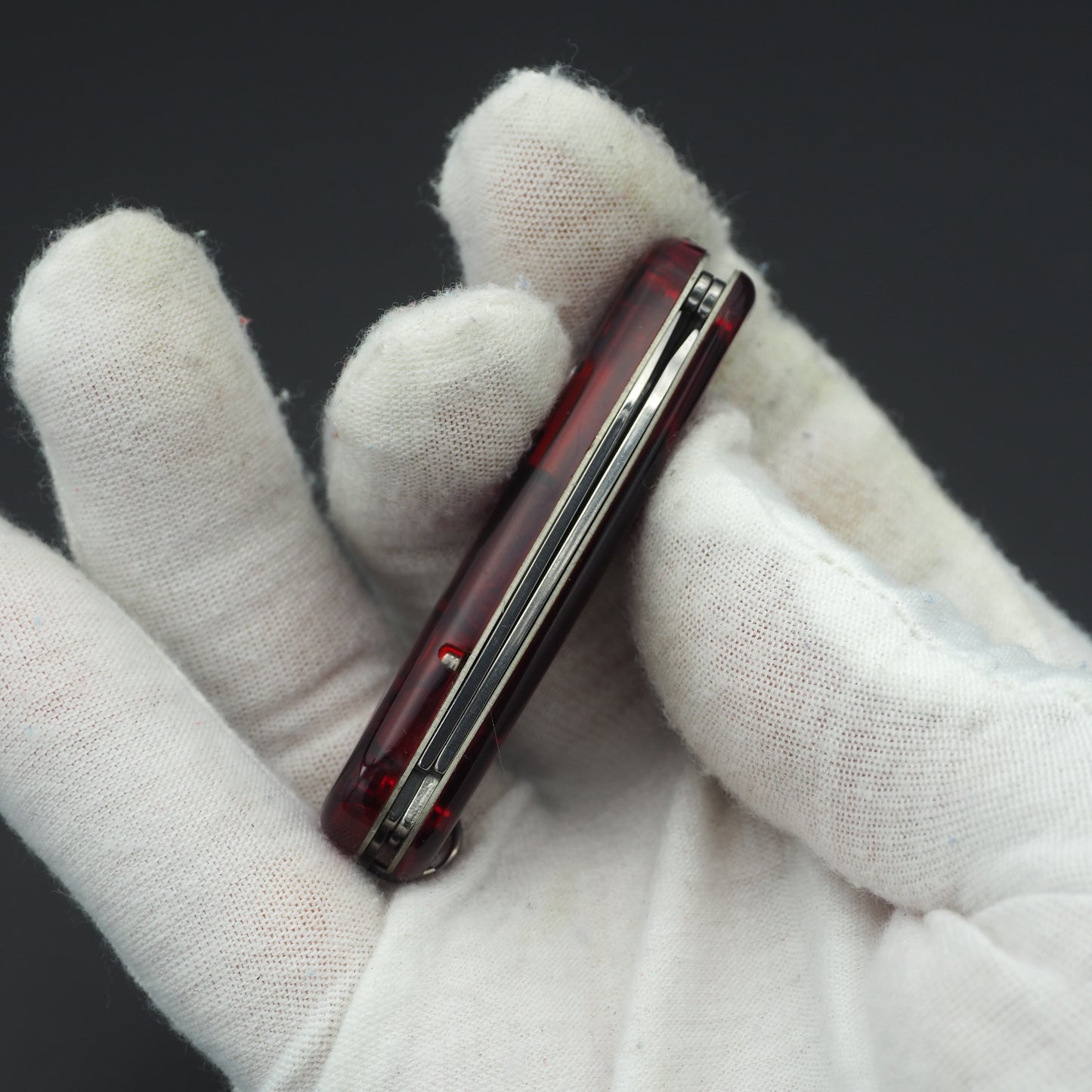 Victorinox SwissLite Rubin 0.6228.T (NEW)