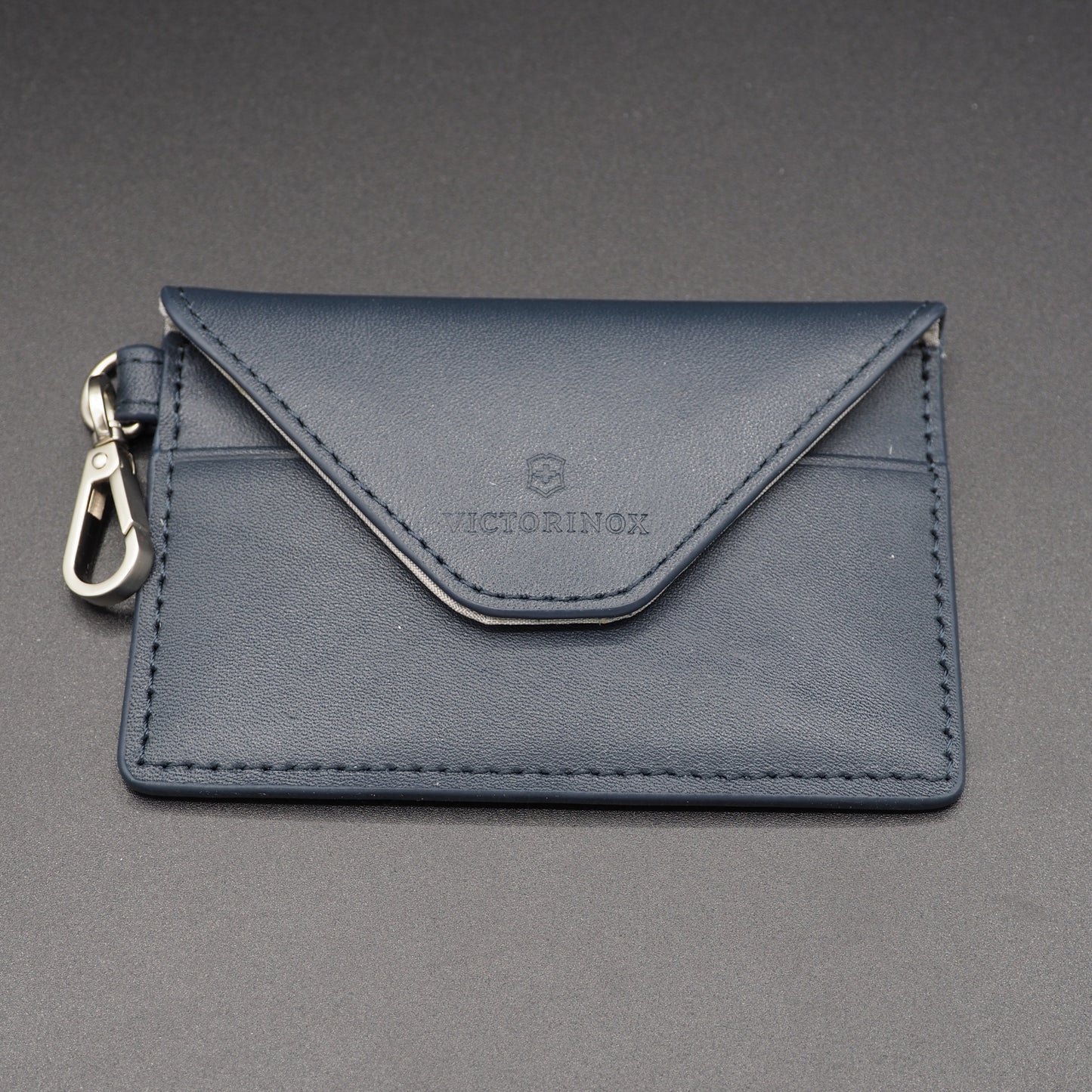 Victorinox Swiss Card Classic & Case New York Style Live to Explore Collection