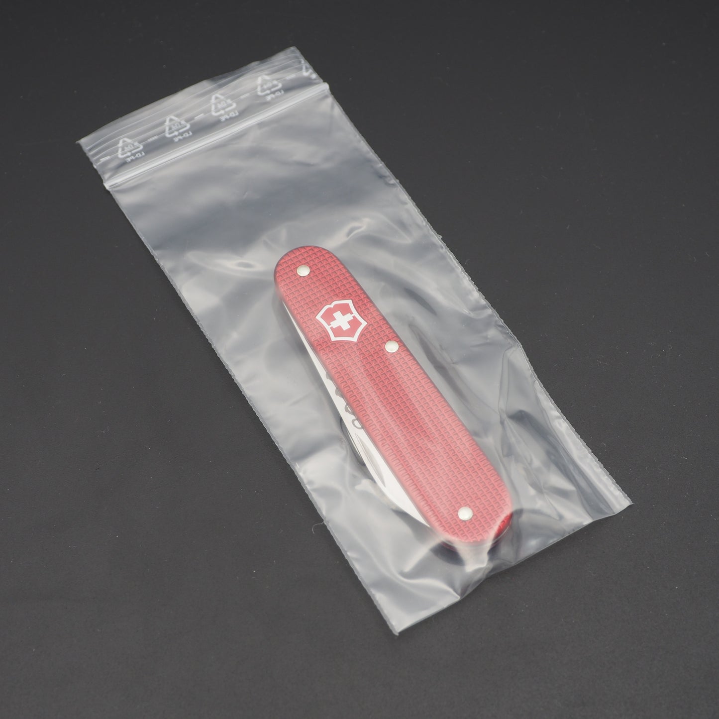 Victorinox Bantam VF 84mm Alox Red 8000 Freunde Edition (no Box)