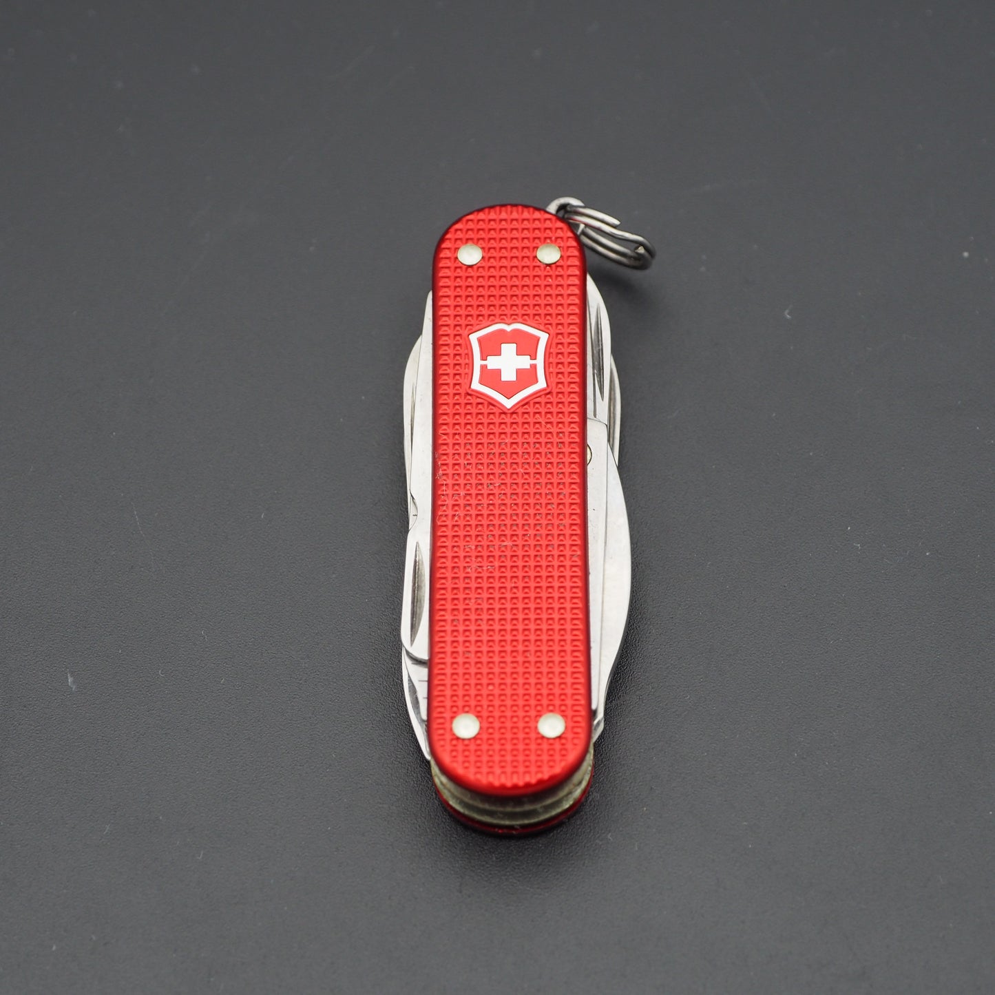 Victorinox MiniChamp Red (NEW) (Victorinox on the back scale)