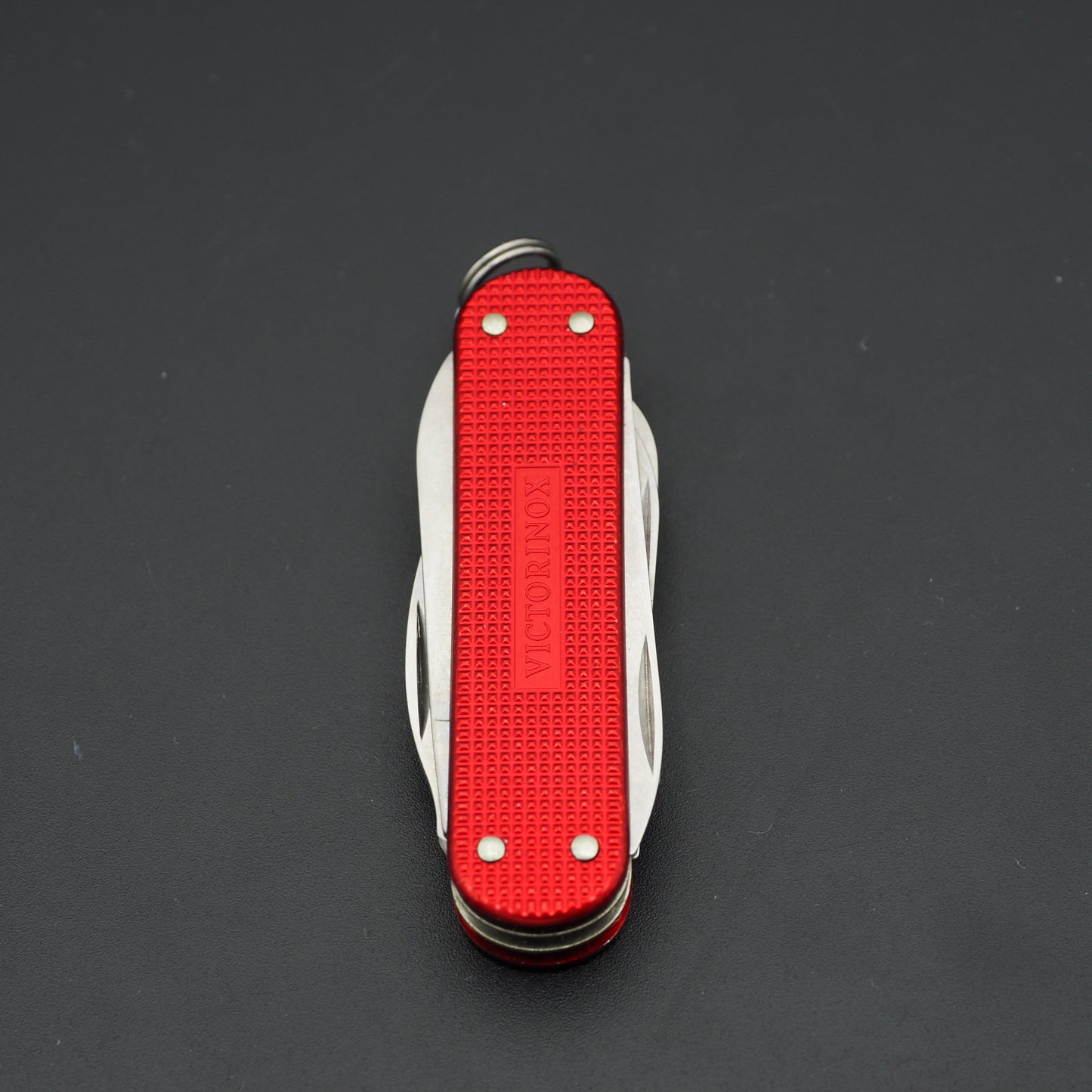 Victorinox MiniChamp Red (NEW) (Victorinox on the back scale)