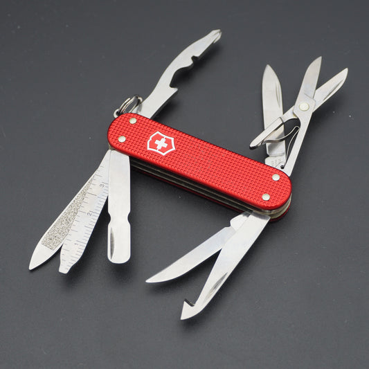 Victorinox MiniChamp Red (NEW) (Victorinox on the back scale)