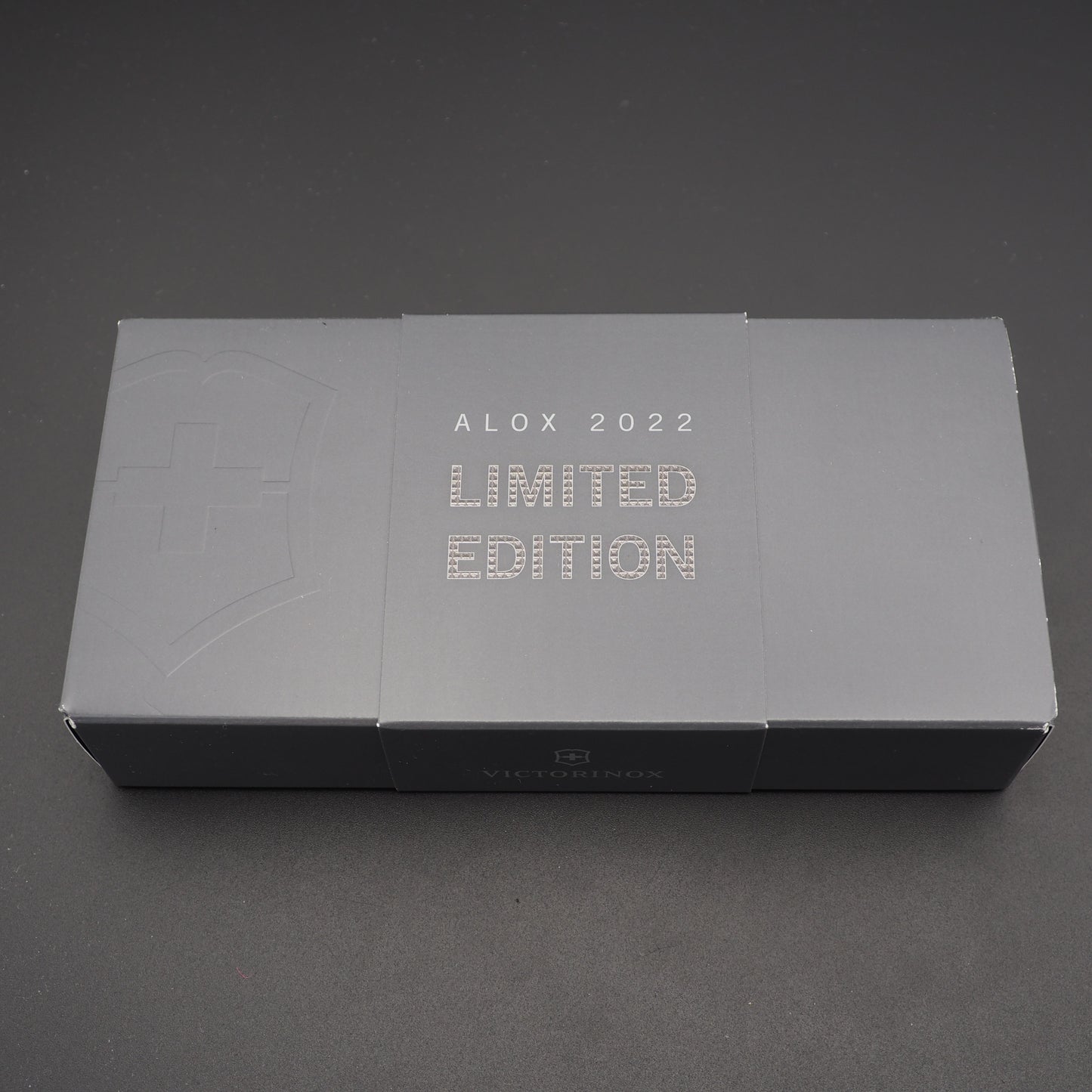 Victorinox Alox Hunter Pro Limited Edition 2022 Grey NEW (slightly damaged box)