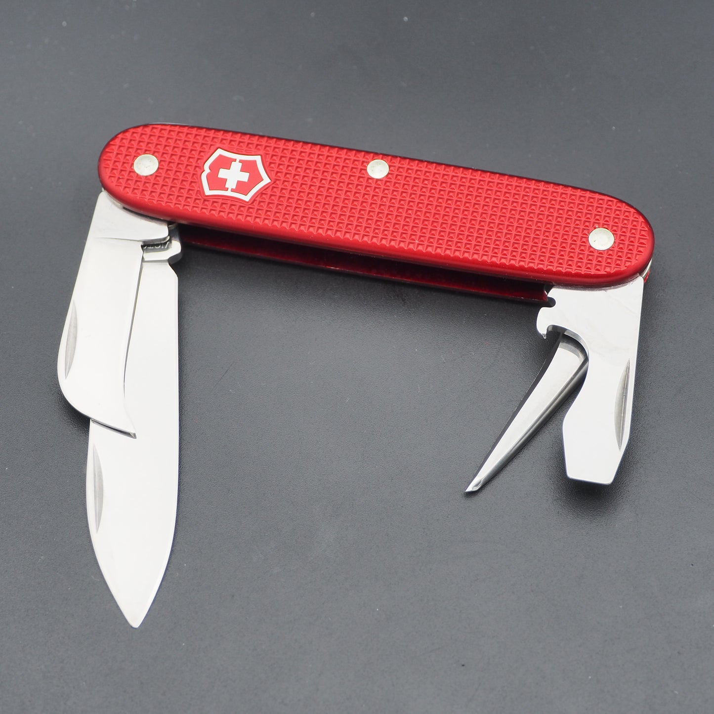 Victorinox Rancher Red Limited Edition 1 of 150 pieces without advertising Swiss Army mint (NEW w/o Box)