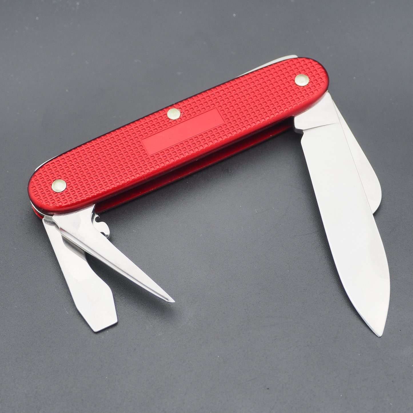 Victorinox Rancher Red Limited Edition 1 of 150 pieces without advertising Swiss Army mint (NEW w/o Box)