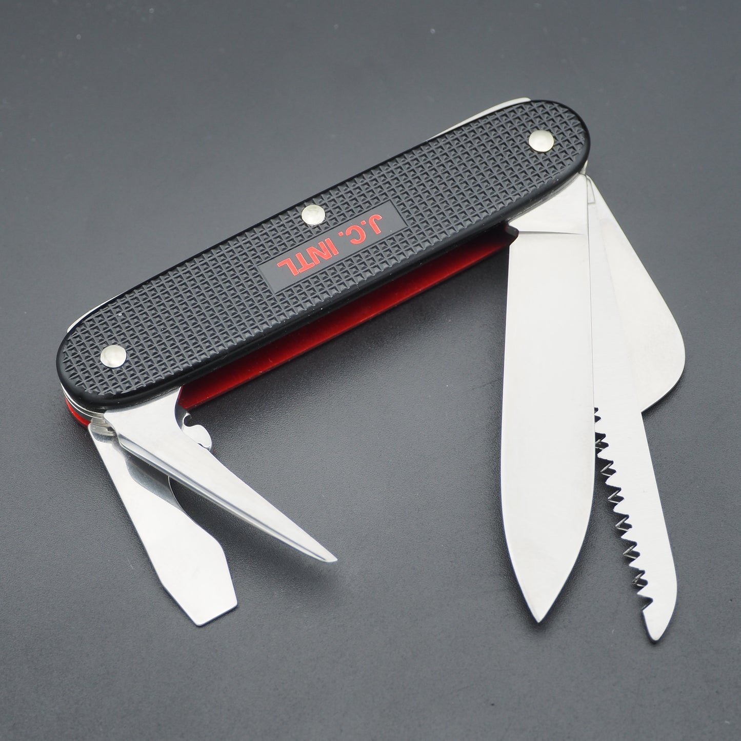 Victorinox Alox Harvester BiColor Red/Black J.C. INTL Special (NEW)