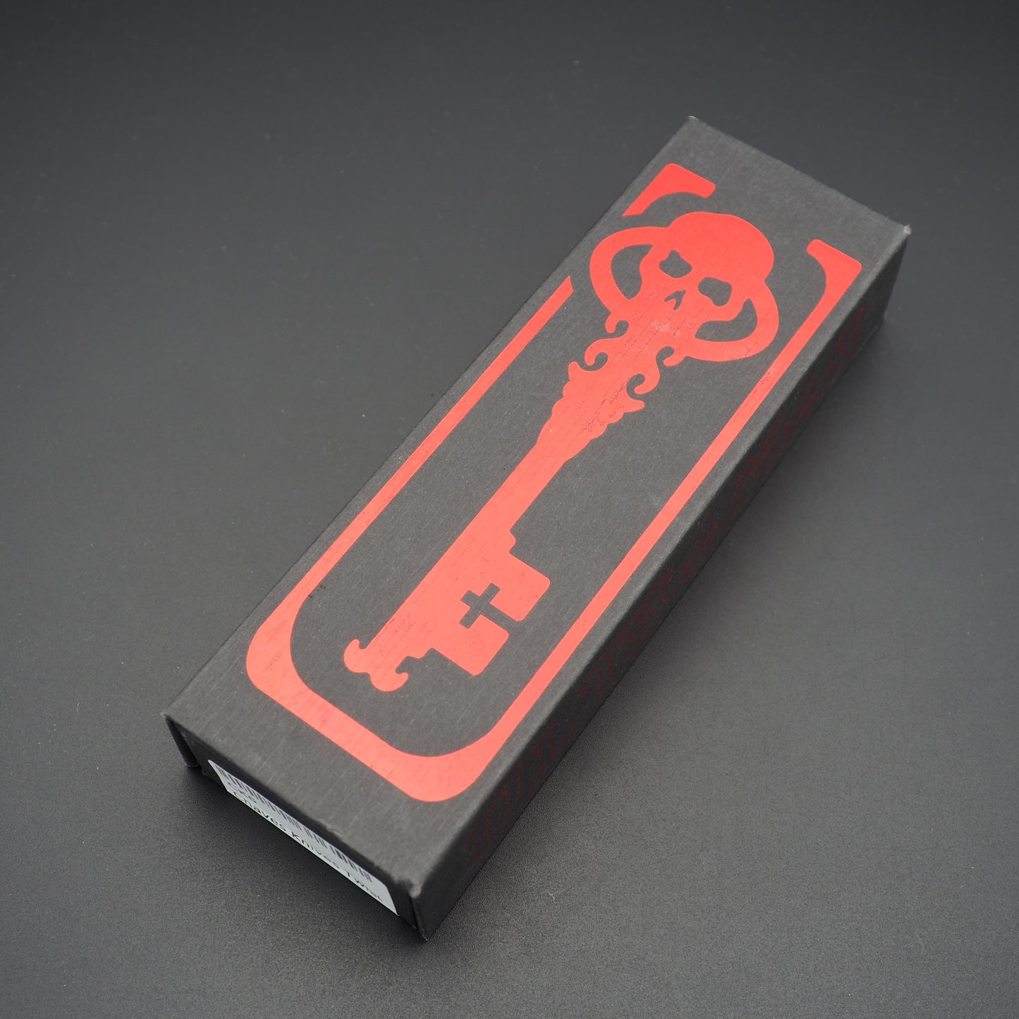 Verkaufe Chavez Knives Twist Pen (slightly used)