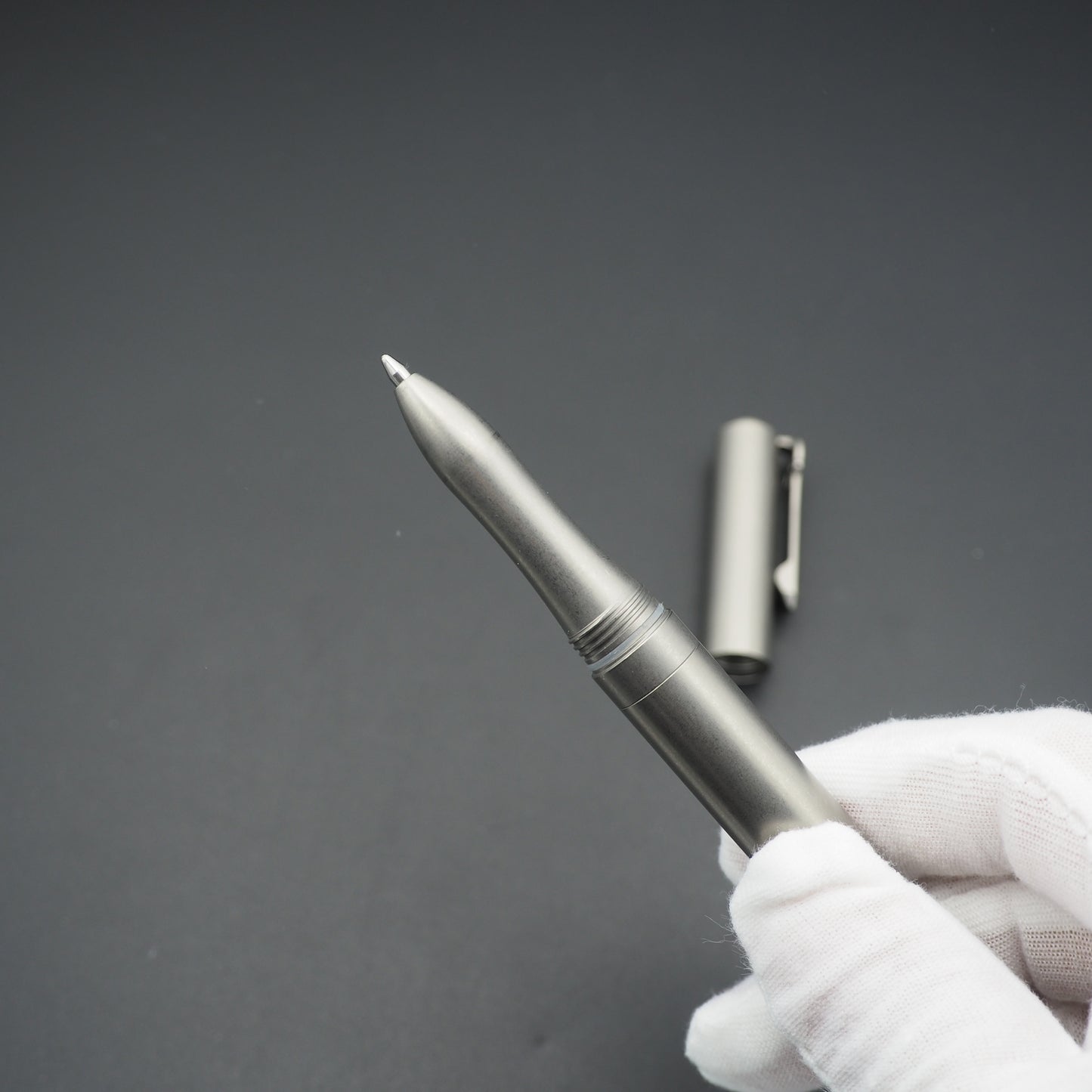 Verkaufe Chavez Knives Twist Pen (slightly used)