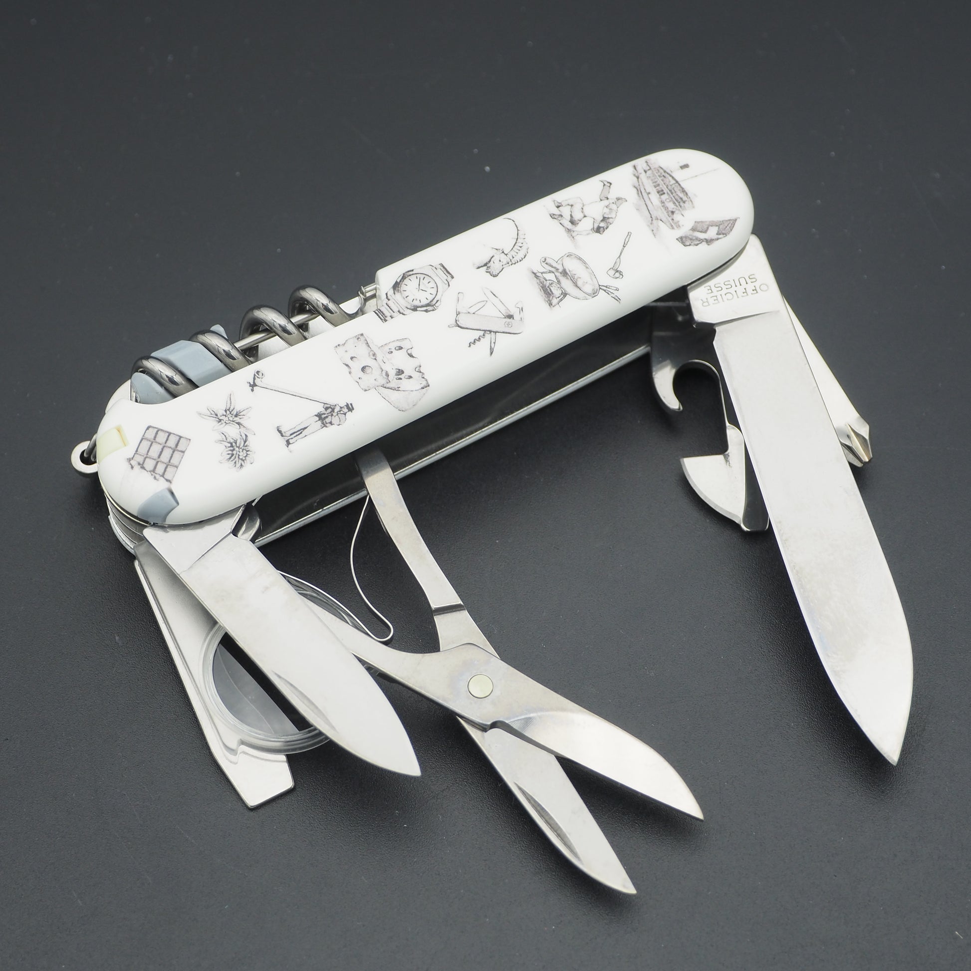 Knife For Sale Victorinox Explorer Swiss Army Knife, Medium, Multi