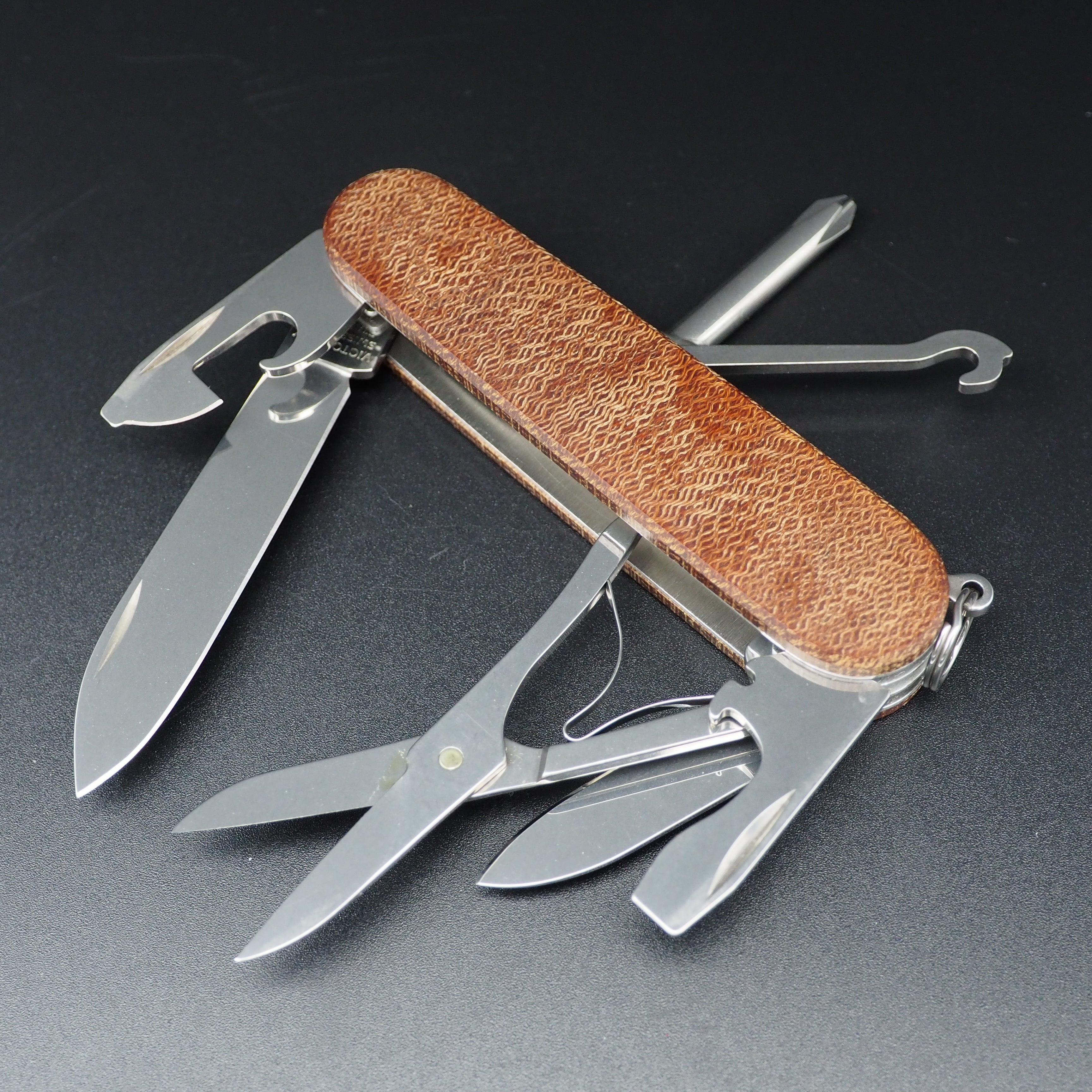 Victorinox Super Tinker + Daily Customs Micarta Scales NEW 91mm Swiss – The  Sharp Knife Club