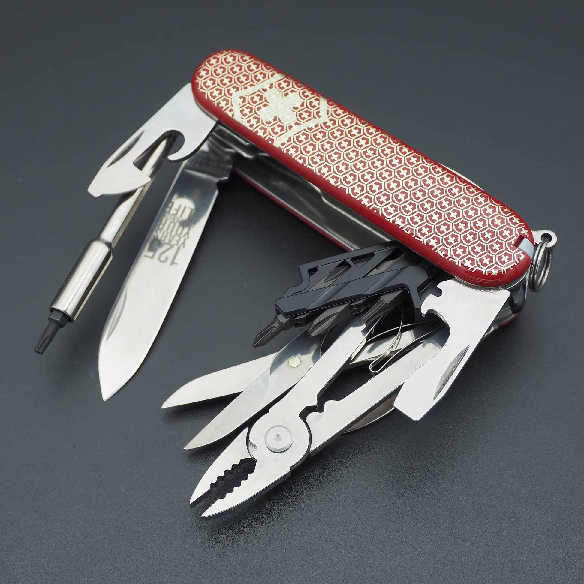 Army Knife Victorinox Cyber Victorinox Pocket Knife CyberTool M 32