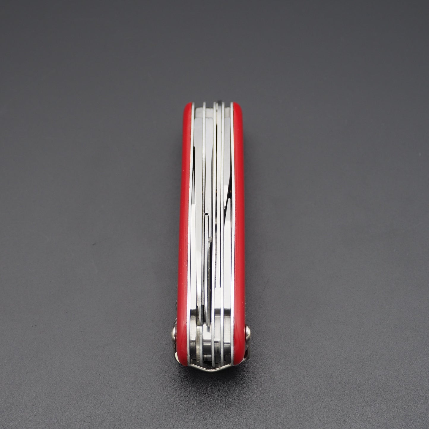 Victorinox Victoria old Huntsman with Bail long nail file at the back aluminum tweezers