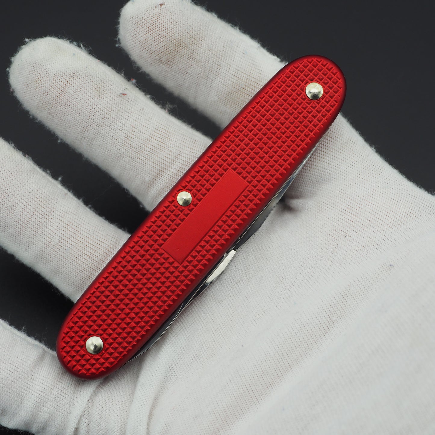 Victorinox Companion Slim Red Alox 0.8170.20