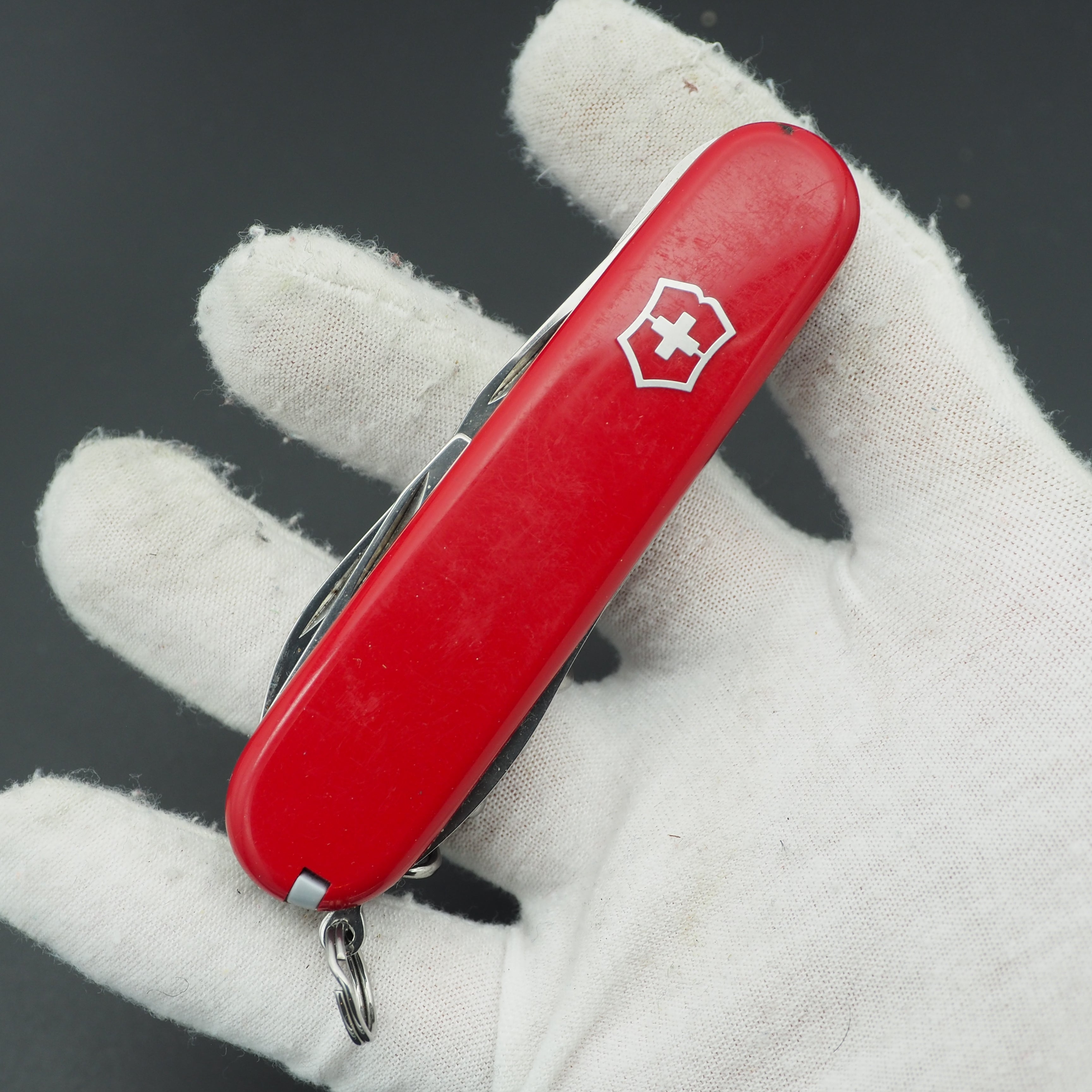 Victorinox Swiss Army Knife – Premium Multi-Tool | The Sharp Knife
