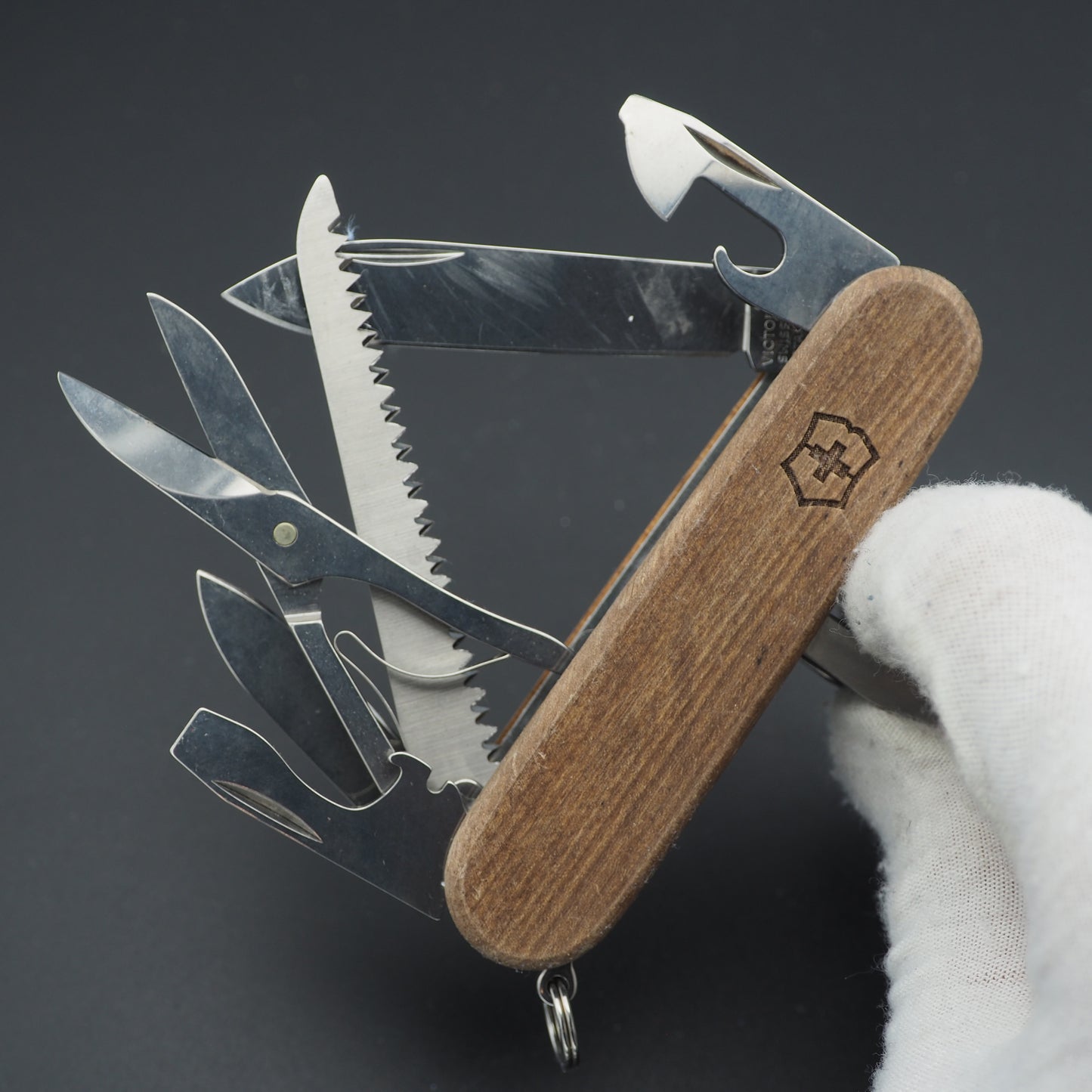 Victorinox Huntsman 1.3713 (USED)