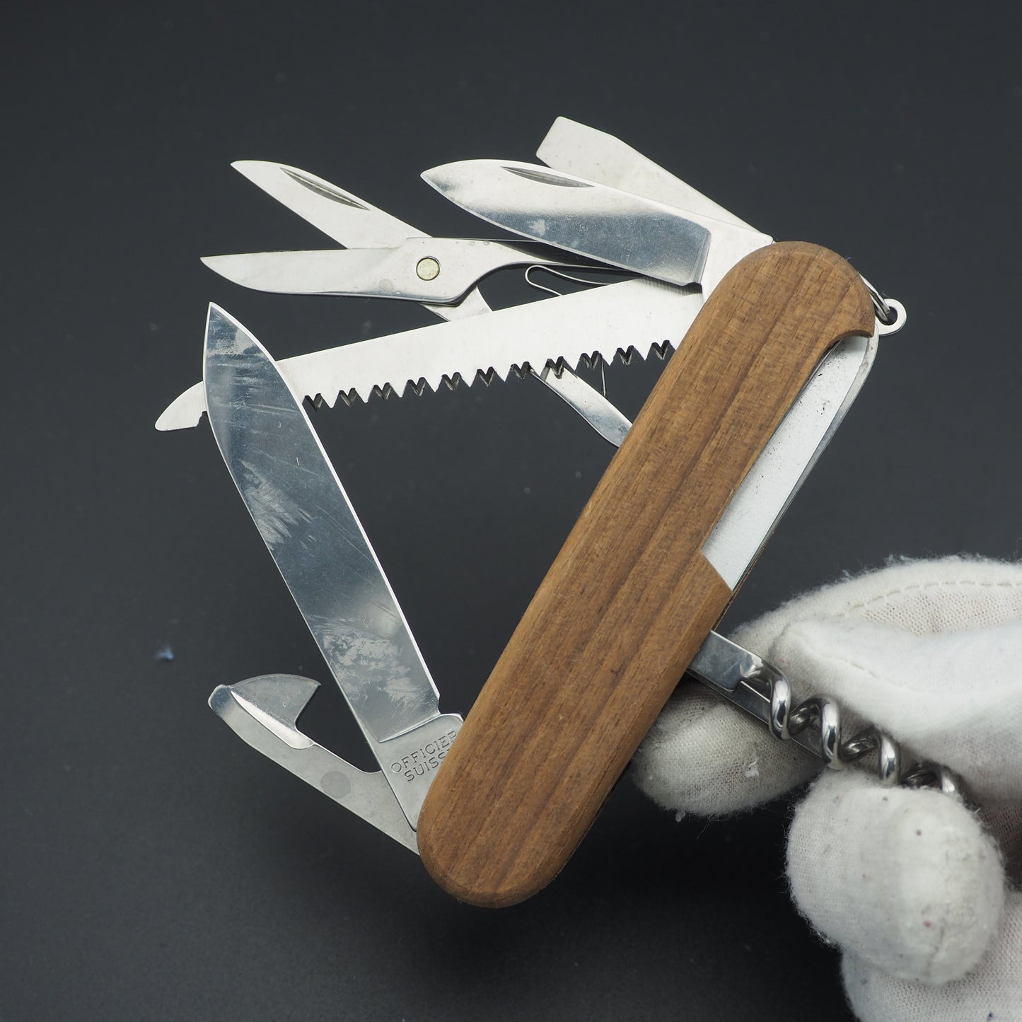 Victorinox Huntsman 1.3713 (USED)