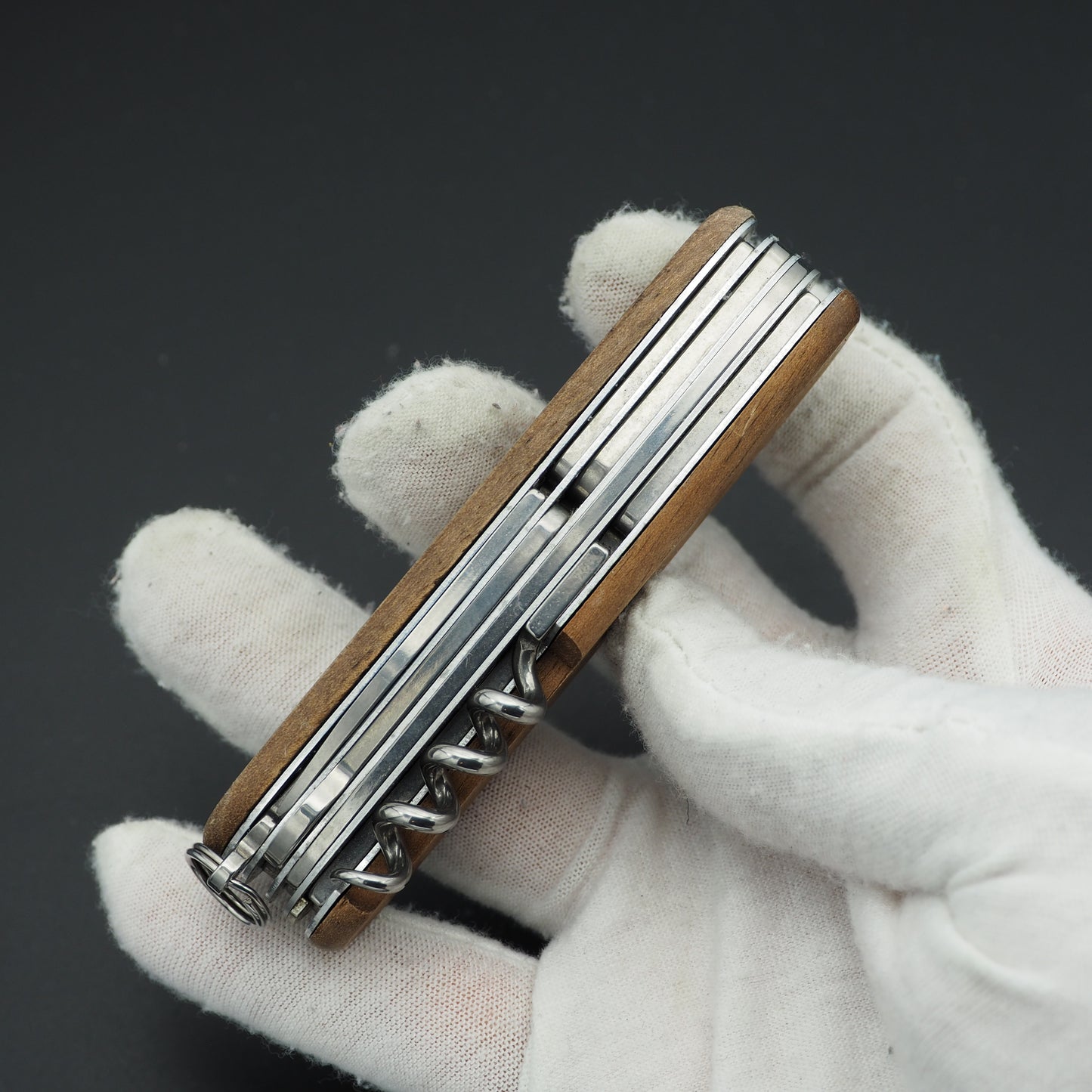 Victorinox Huntsman 1.3713 (USED)