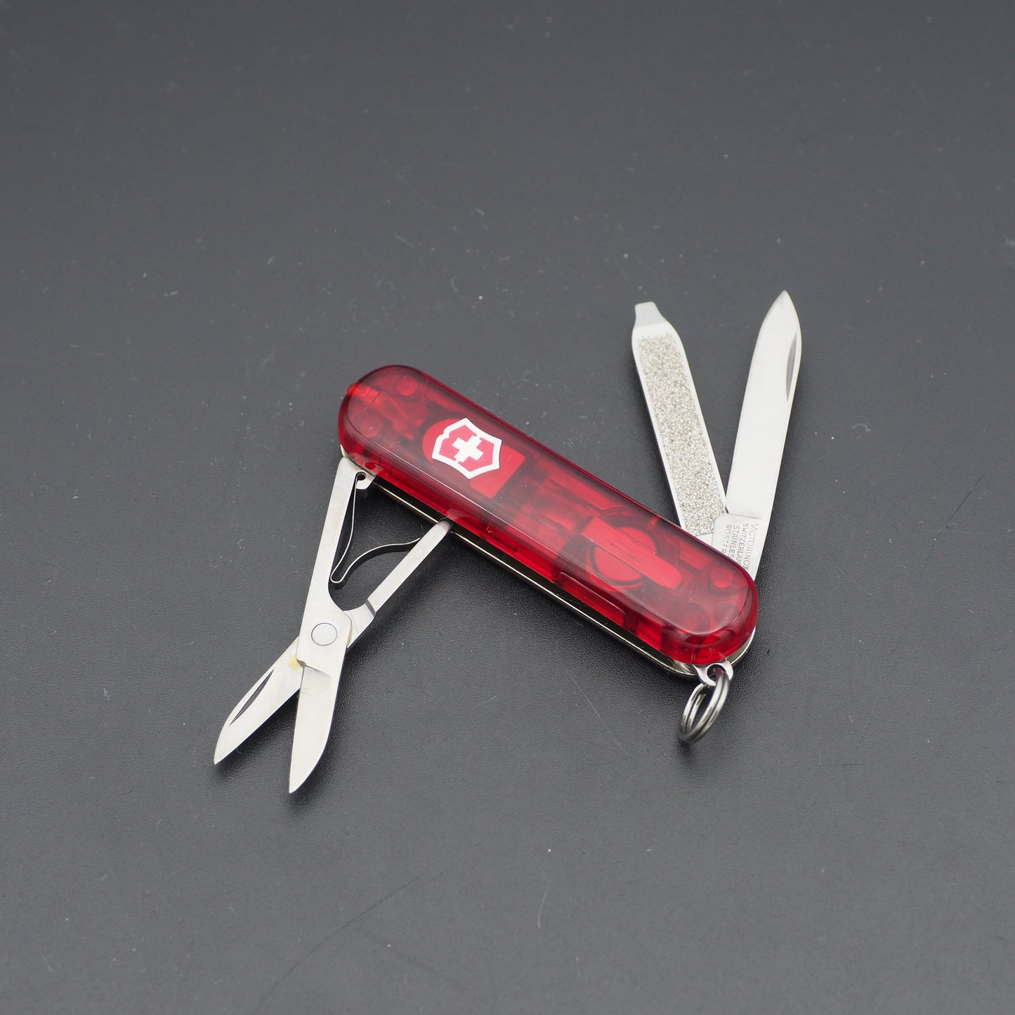 Victorinox SwissLite Rubin 0.6228.T (NEW)