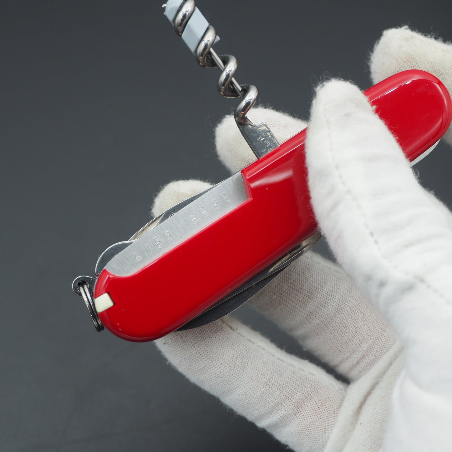 Victorinox Huntsman 2018 Year of the Dog 1.3714.E7 Number: 4158/8888 (NEW)