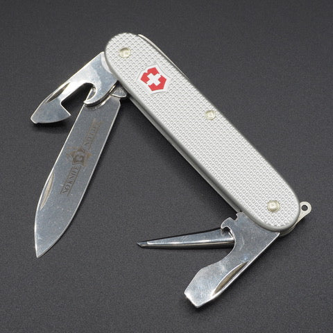 Victorinox Pioneer No Knife No Life Limited Edition Swiss Army Knife NEW w/o box