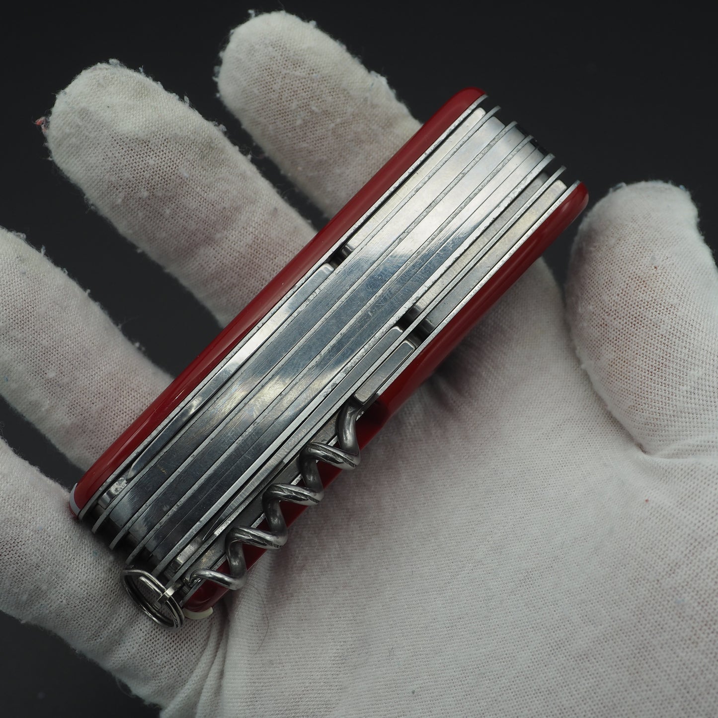 Victorinox Champion red discontinued rare (used) (in good condition)