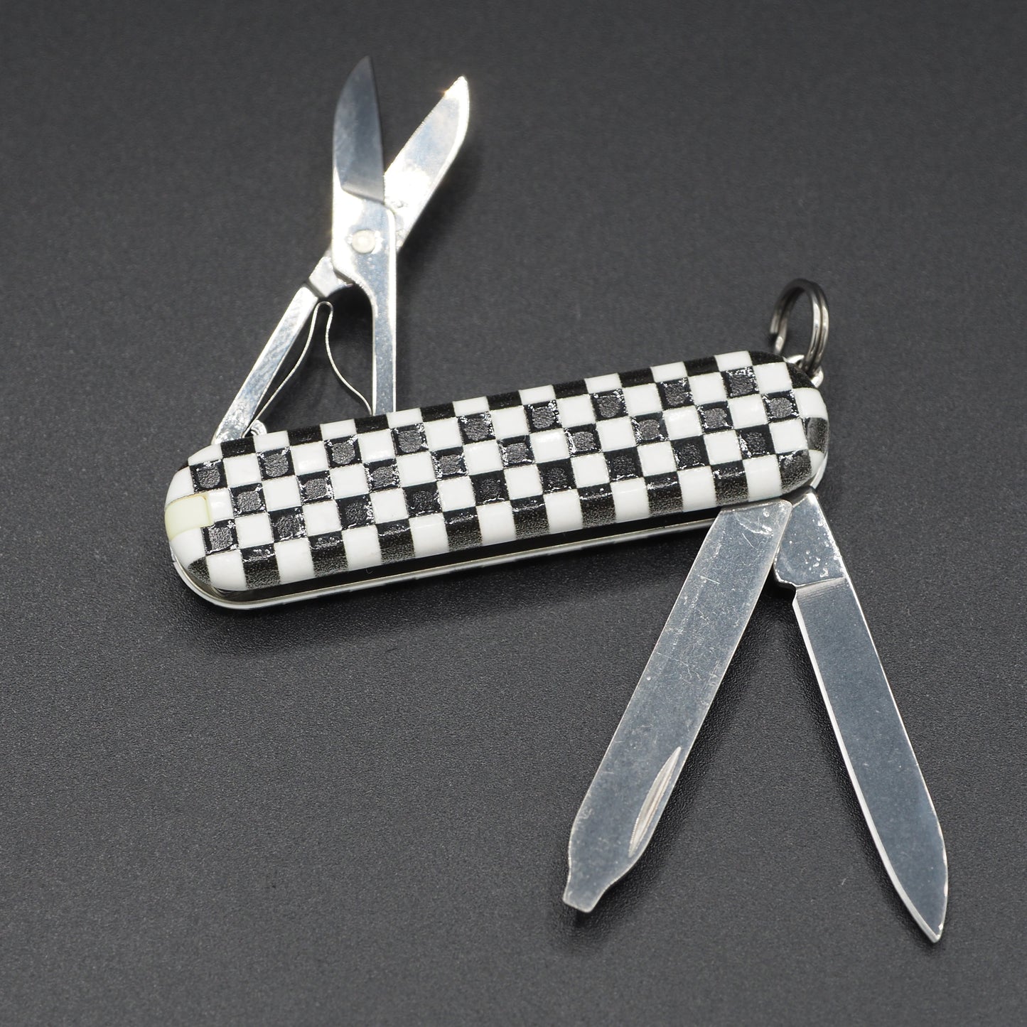 Victorinox Classic Black and White 58mm 3D The Sharp Knife Club Edition The Color