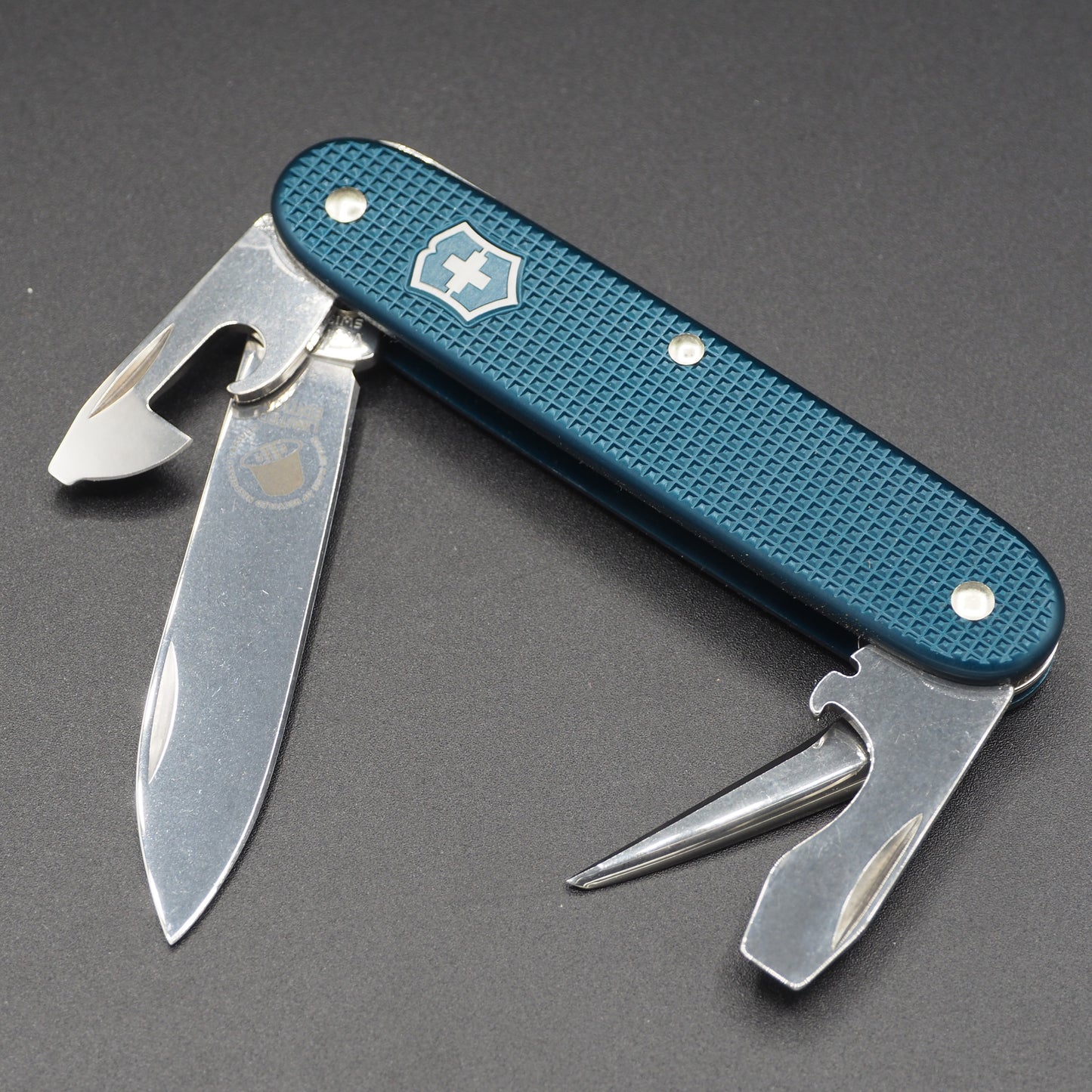 Victorinox Cadet Alox Victorinox 2018 Limited Edition Alox Classic