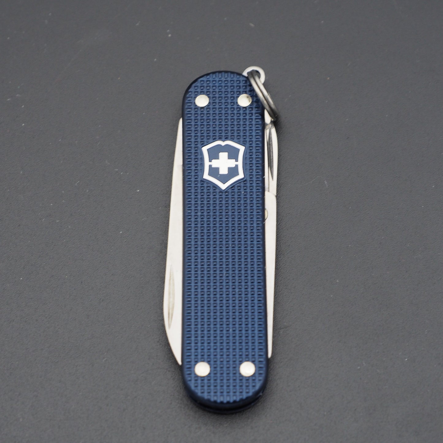 Victorinox Classic 2015 Limited Edition Special Edition Knife is like New