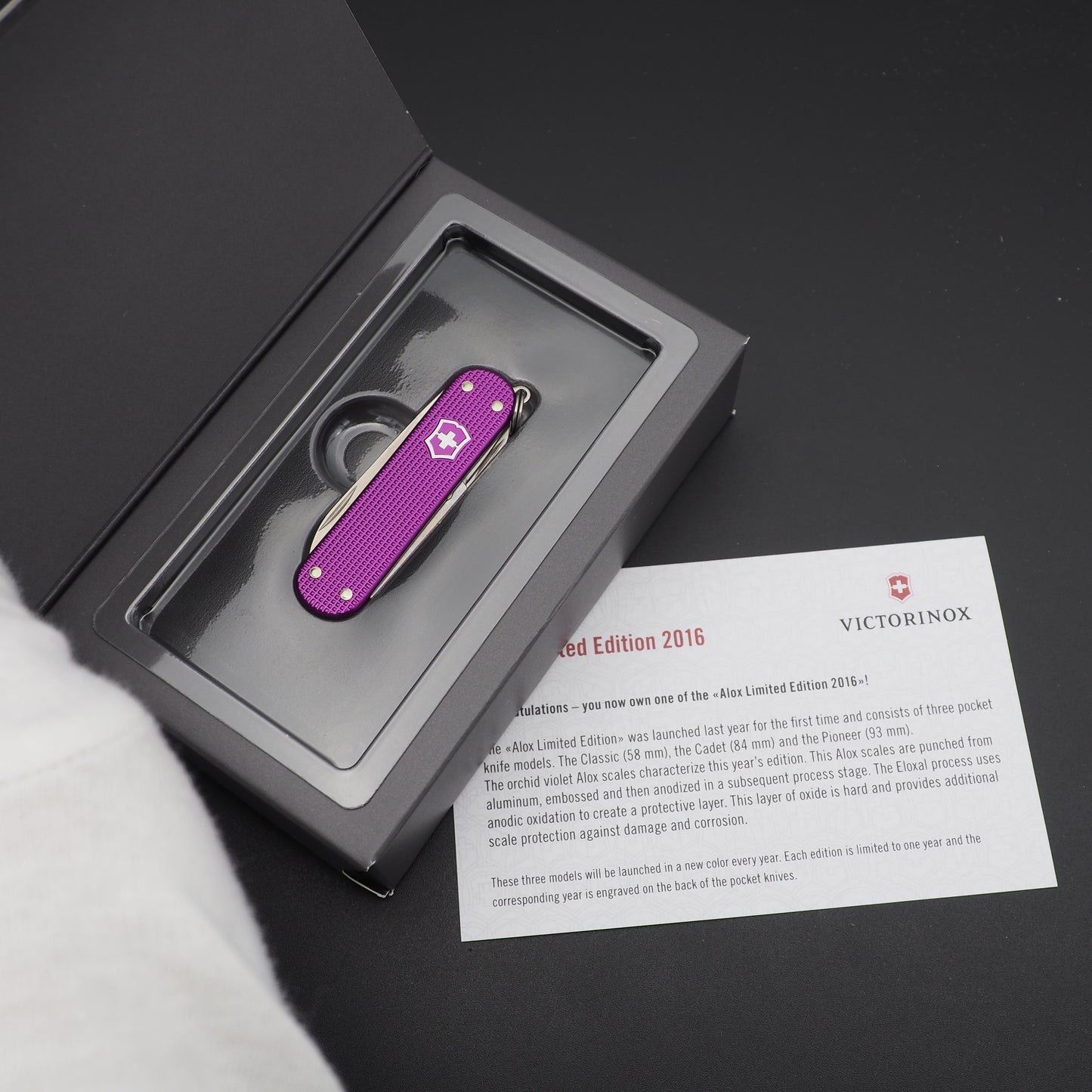 Victorinox Classic Limited Edition 2016 like NEW