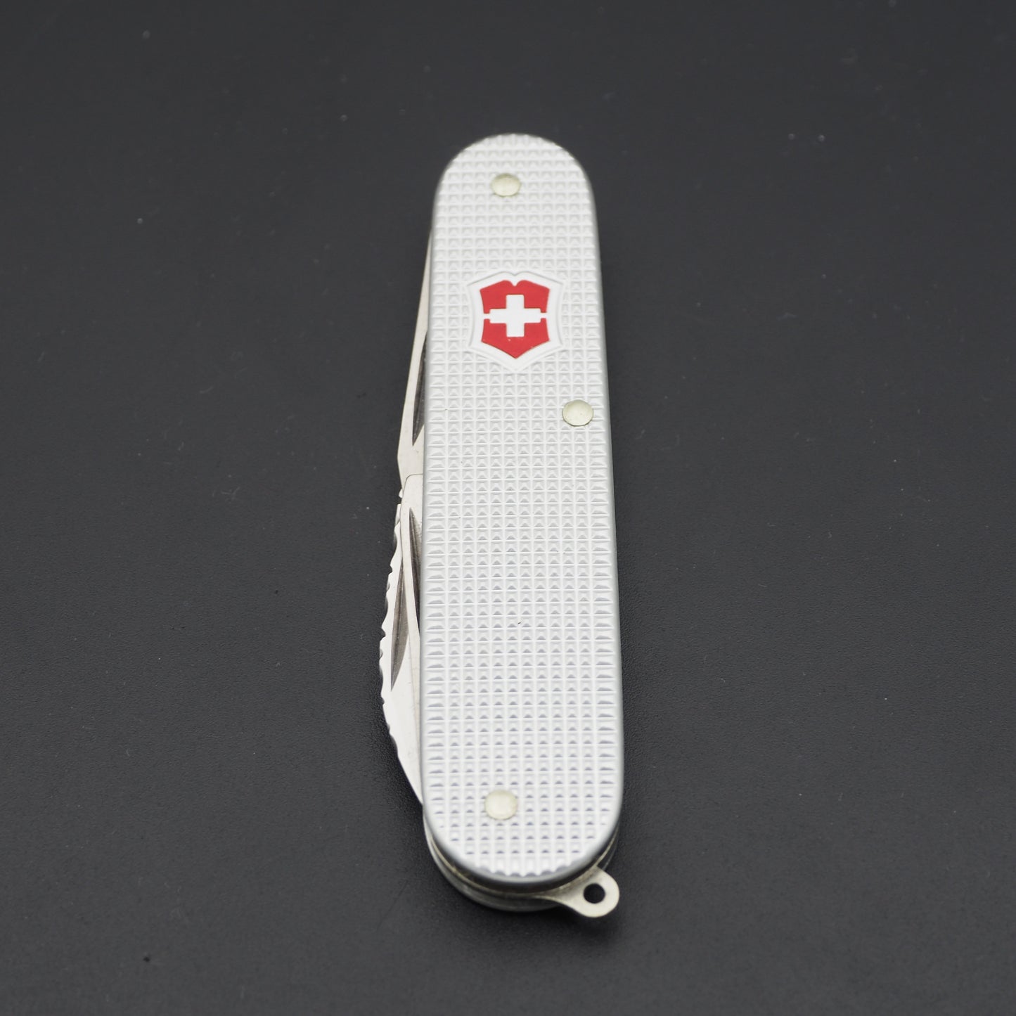 Victorinox wie NEU Cadet mit Tom Stratton Filework (ohne Box)