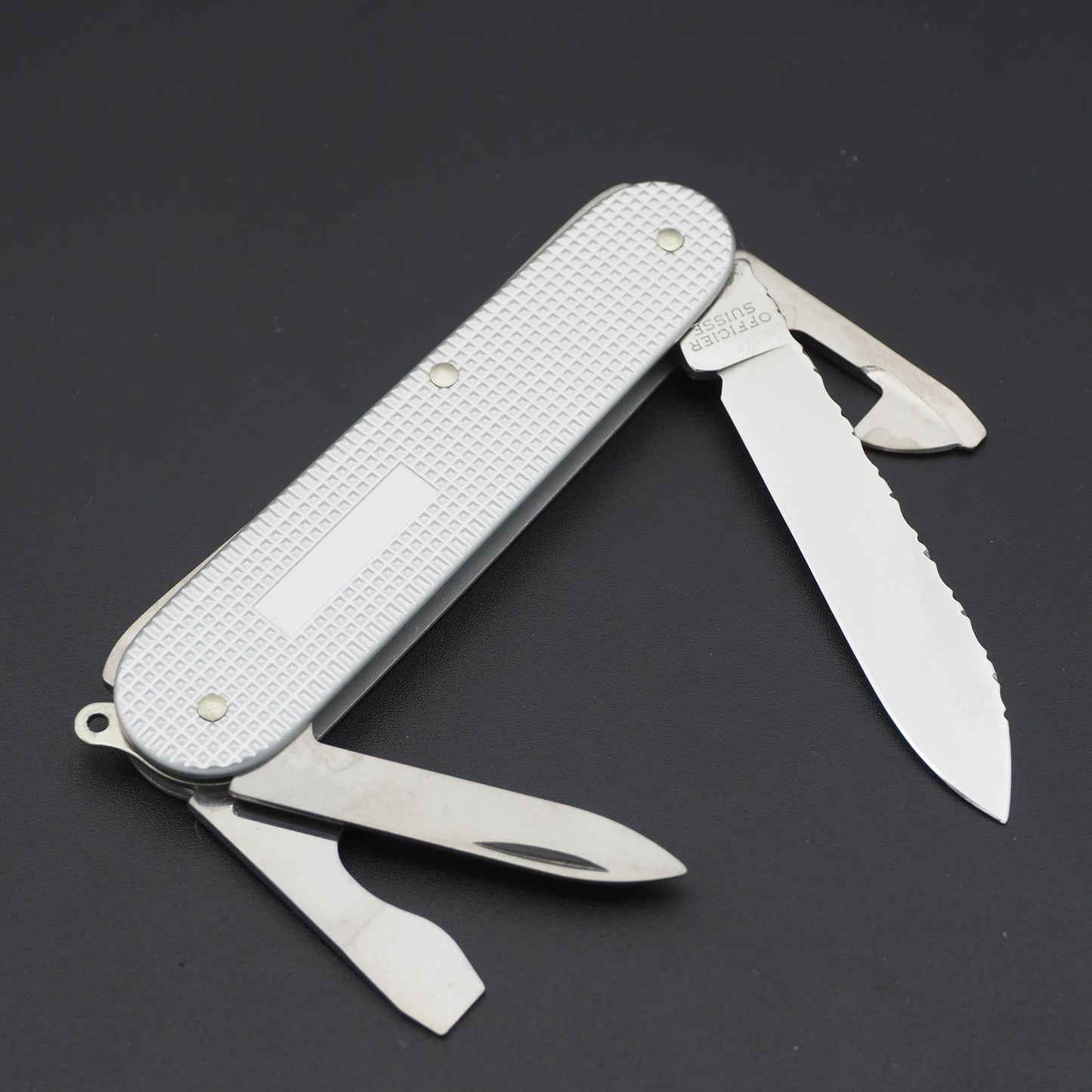 Victorinox wie NEU Cadet mit Tom Stratton Filework (ohne Box)