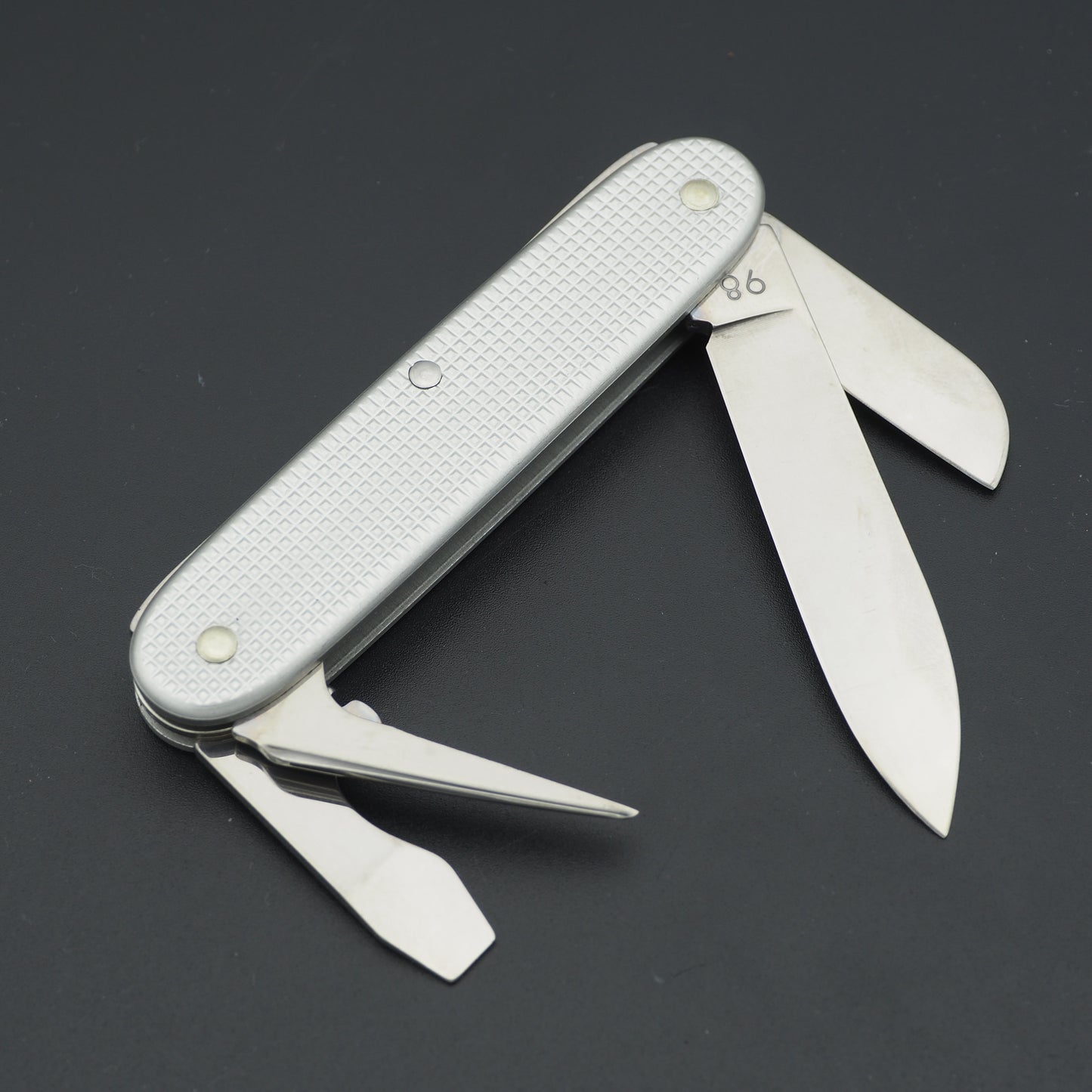 Victorinox wie NEU Electrician OC Old Cross Silver 98 Klinge (ohne Box)