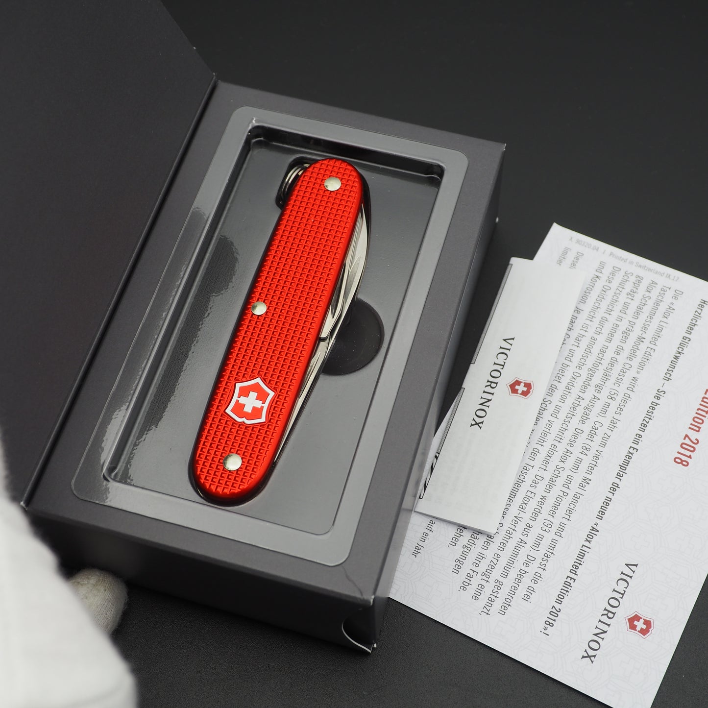 Victorinox Alox Limited Edition 2018 Pioneer 93mm Berry Red (damaged box)