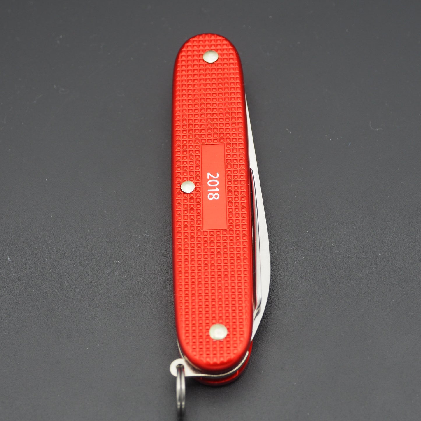 Victorinox Alox Limited Edition 2018 Pioneer 93mm Berry Red (damaged box)