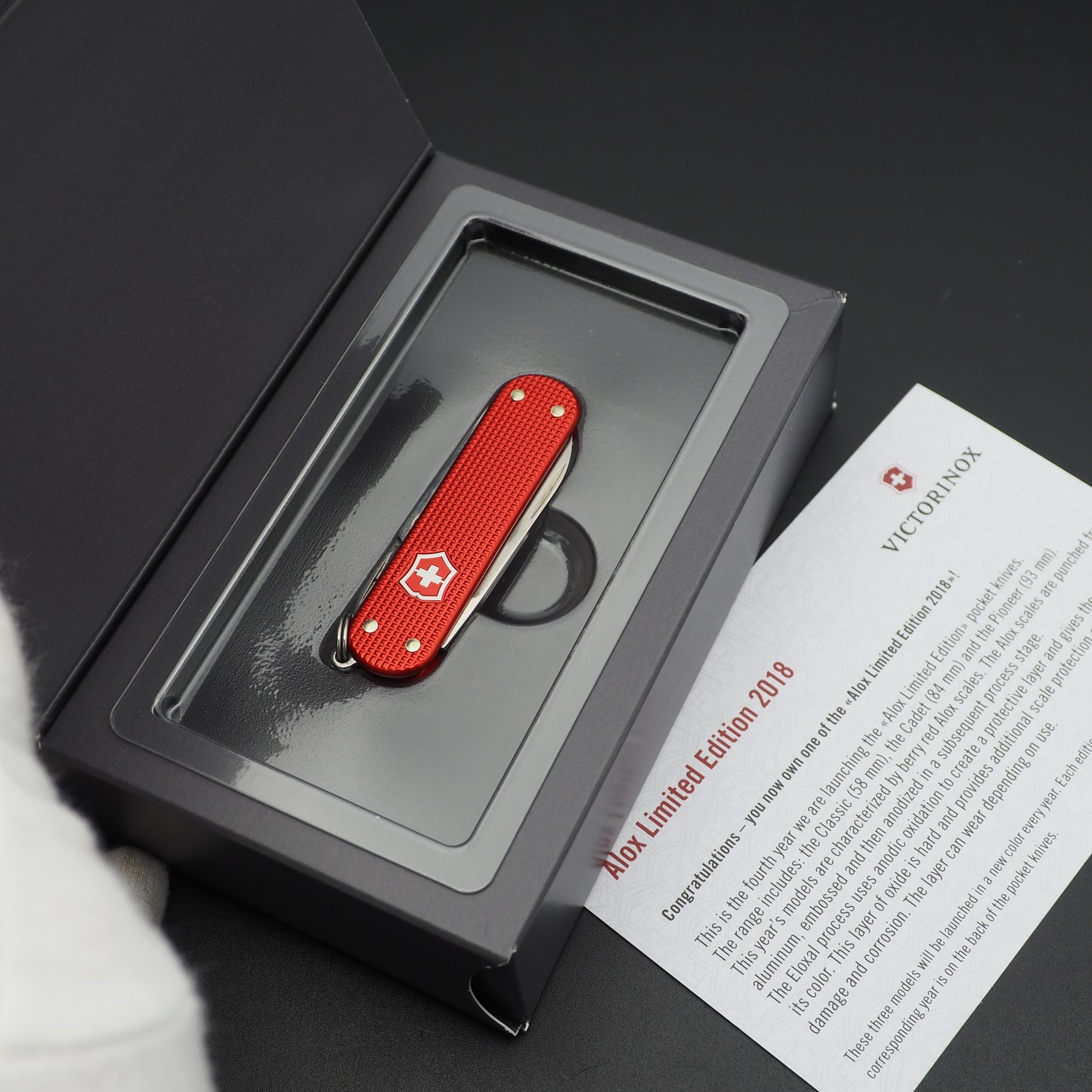 Victorinox Alox Limited Edition 2018 Classic 58mm Berry Red (damaged box)