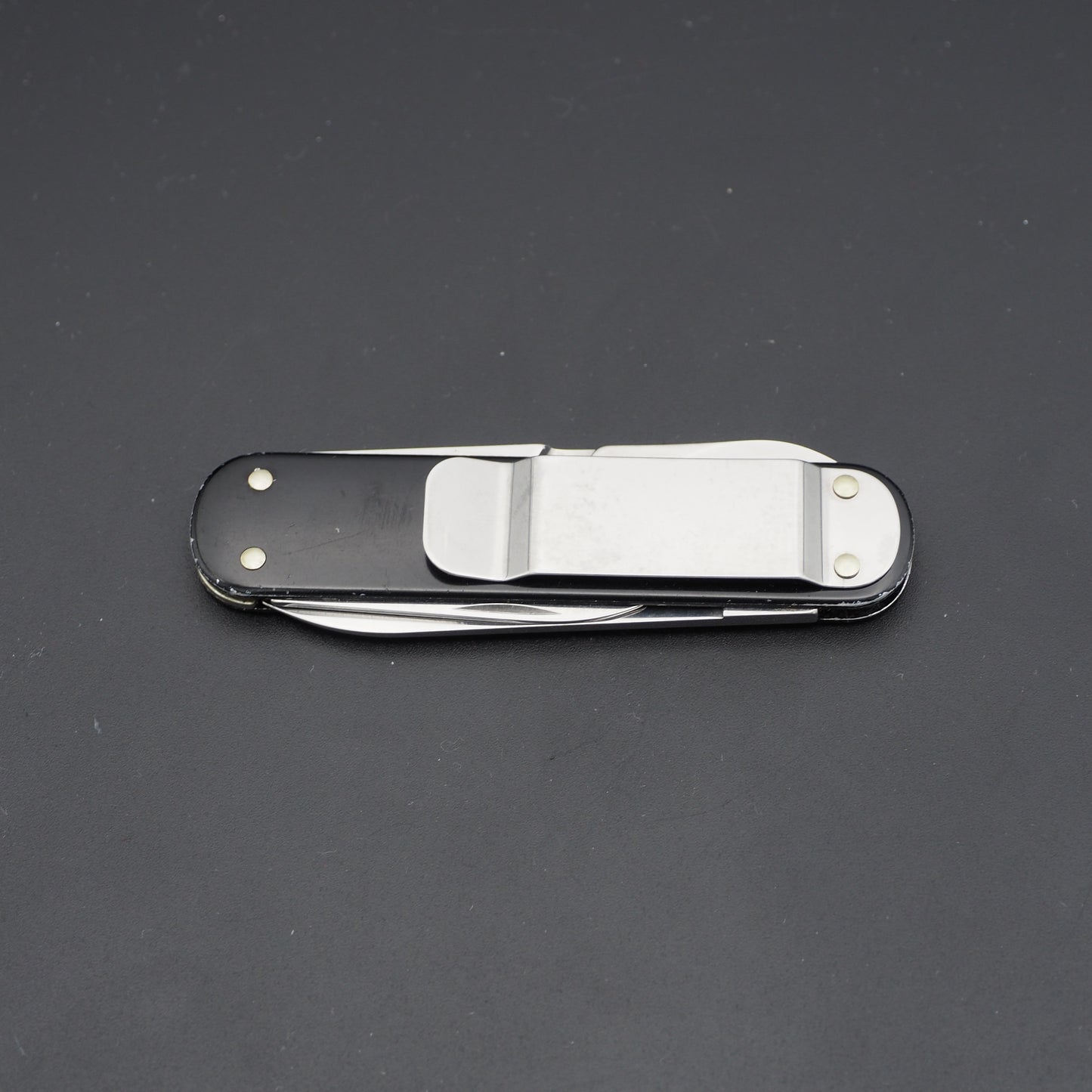 Victorinox Money Clip Black Alox USED Scales 6,5/10 Tools 8,5/10