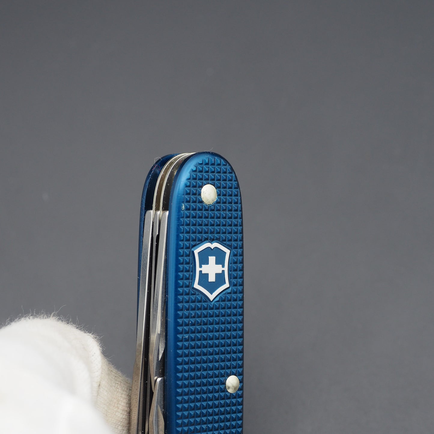 Victorinox Petrol Blue Farmer Swiss Army Knife mint NEW without Box