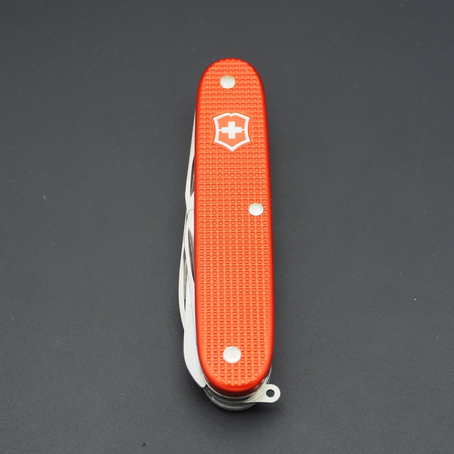 Victorinox Farmer Winterthur BICOLOR Rot/Silber Nummer 9 von 100 Schweizer Taschenmesser neuwertig NEU ohne Box