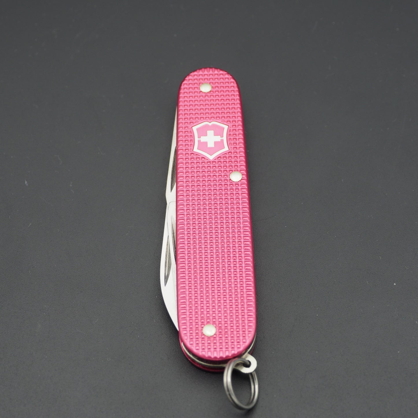 Victorinox Cadet Pink Swiss Army mint NEW without Box