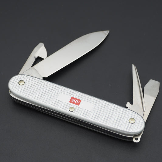 Victorinox Pioneer Silver SRF Schweizer Armee neuwertig NEU ohne Box