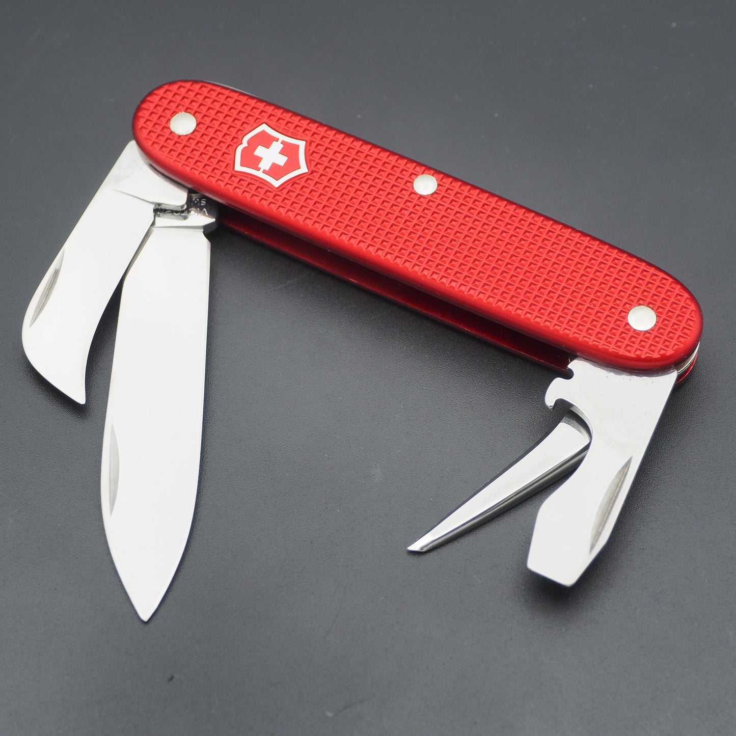 Victorinox Rancher Red Vessaz.ch Swiss Army mint NEW w/o Box