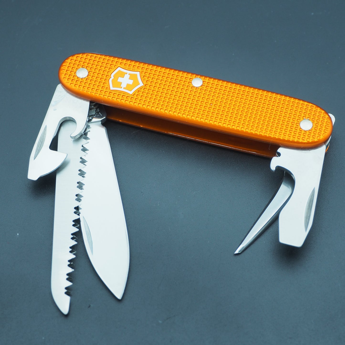 Victorinox SMS Farmer Orange Swiss Army mint NEW w/o Box