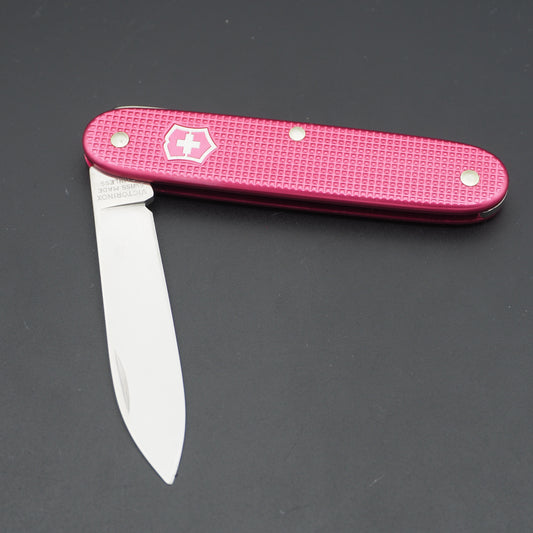 Victorinox Solo Pink one for 100 Swiss Army mint NEW w/o Box