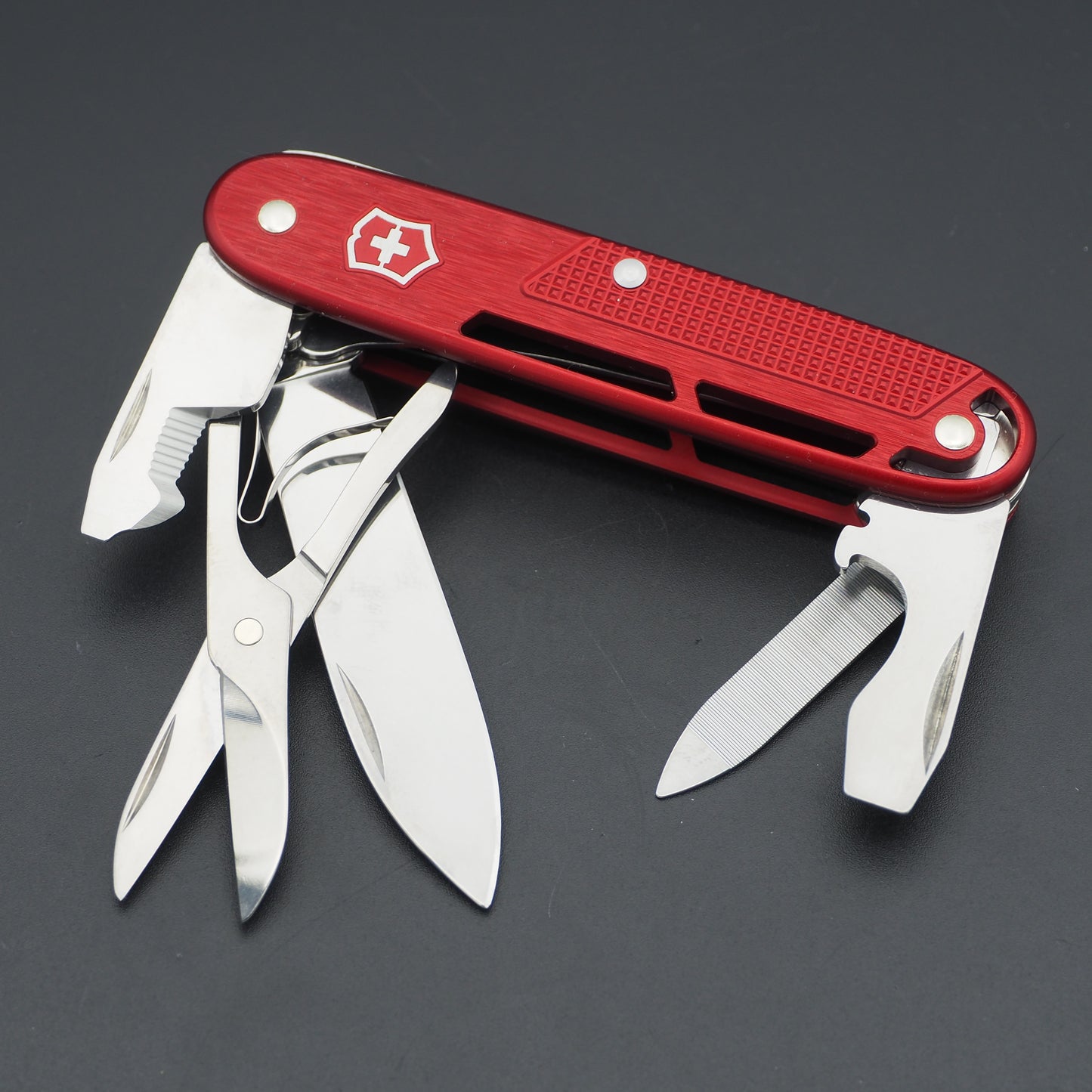 Victorinox Synergy X Alox Red (NEW)