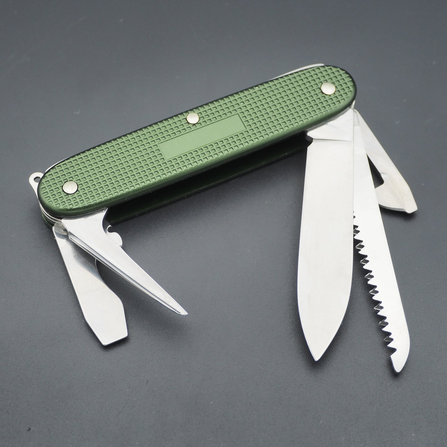 Victorinox Farmer Olive Green Swiss Army Knife like NEW (no box)