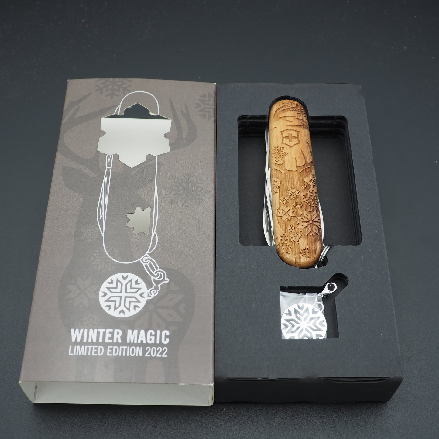 Victorinox Winter Magic 2022 Swiss Army Knife like NEW