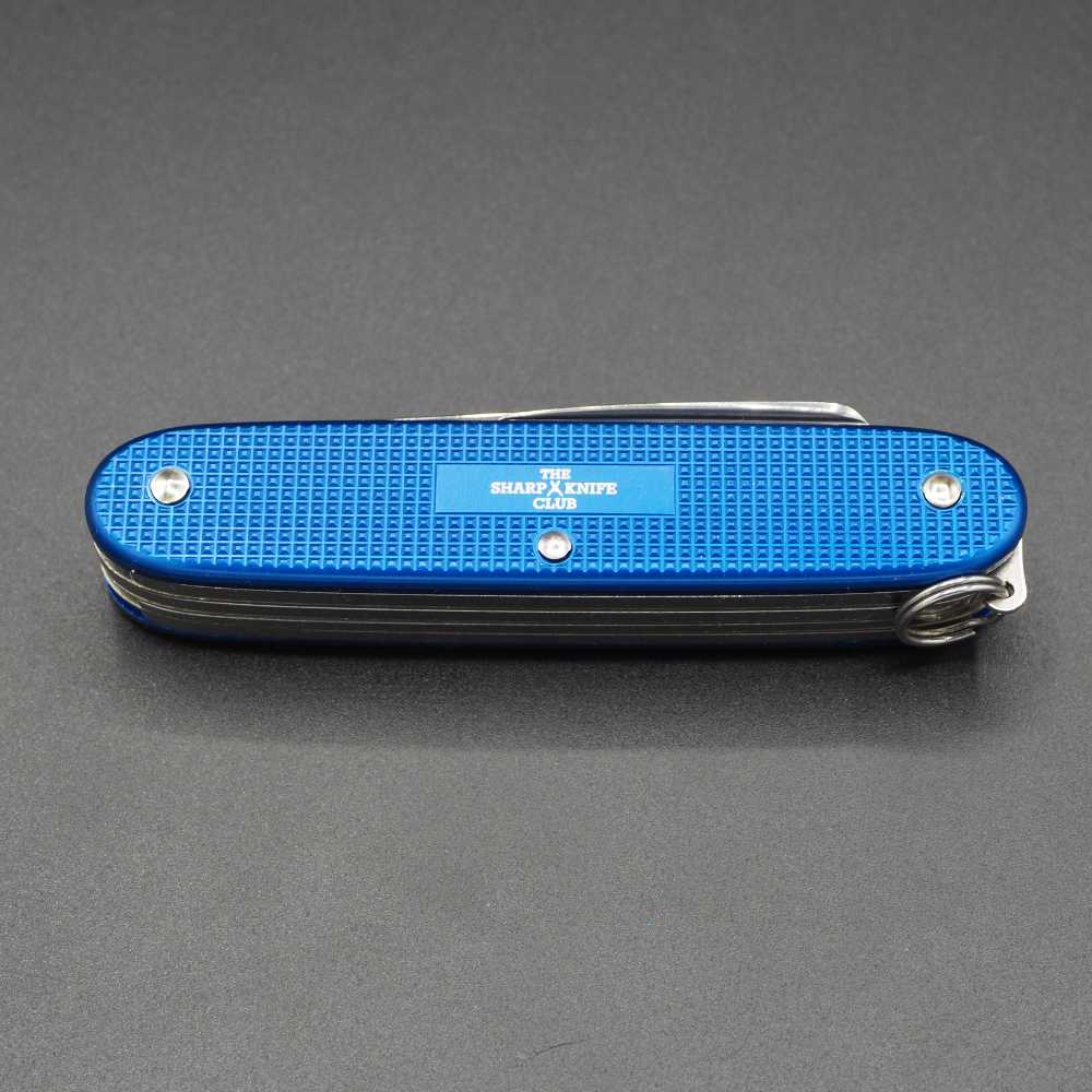 Victorinox pioneer x blue hot sale