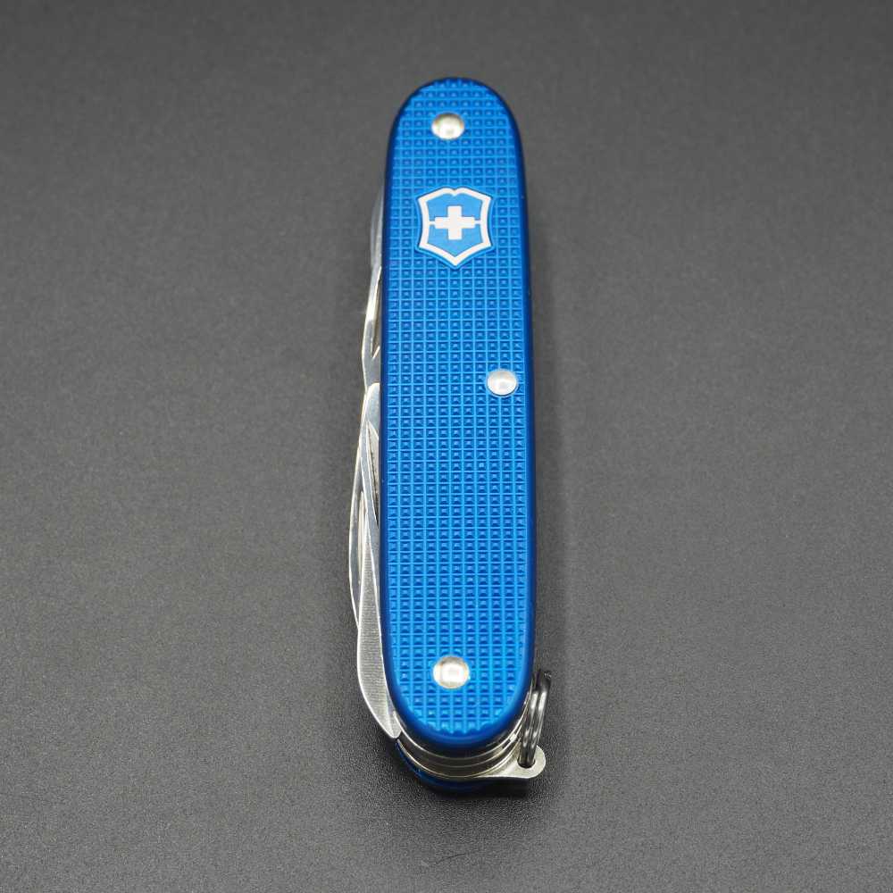 Victorinox Farmer X Alox Blue The Sharp Knife Club Edition